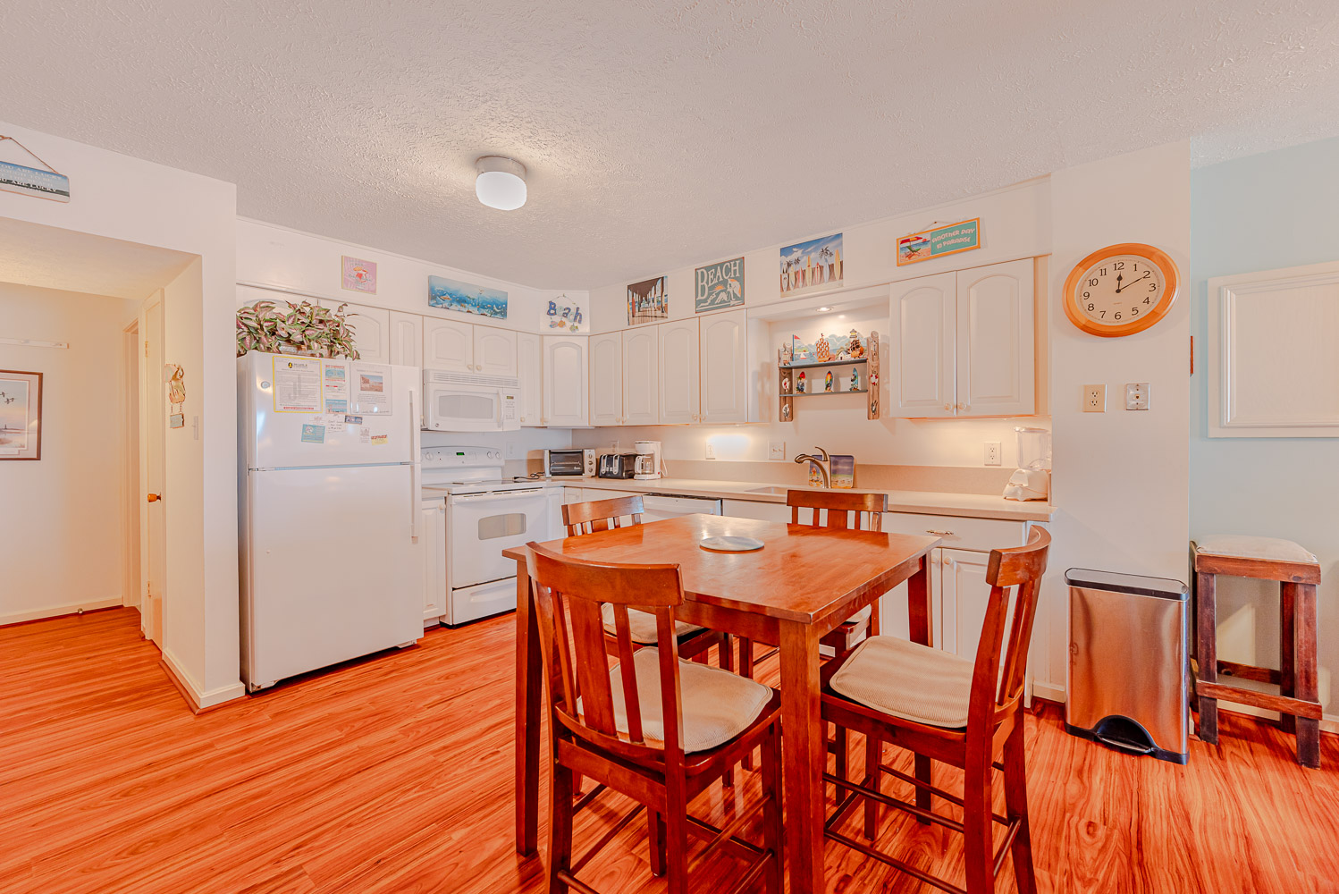 GST-G3 | Golden Strand Condo G3 8