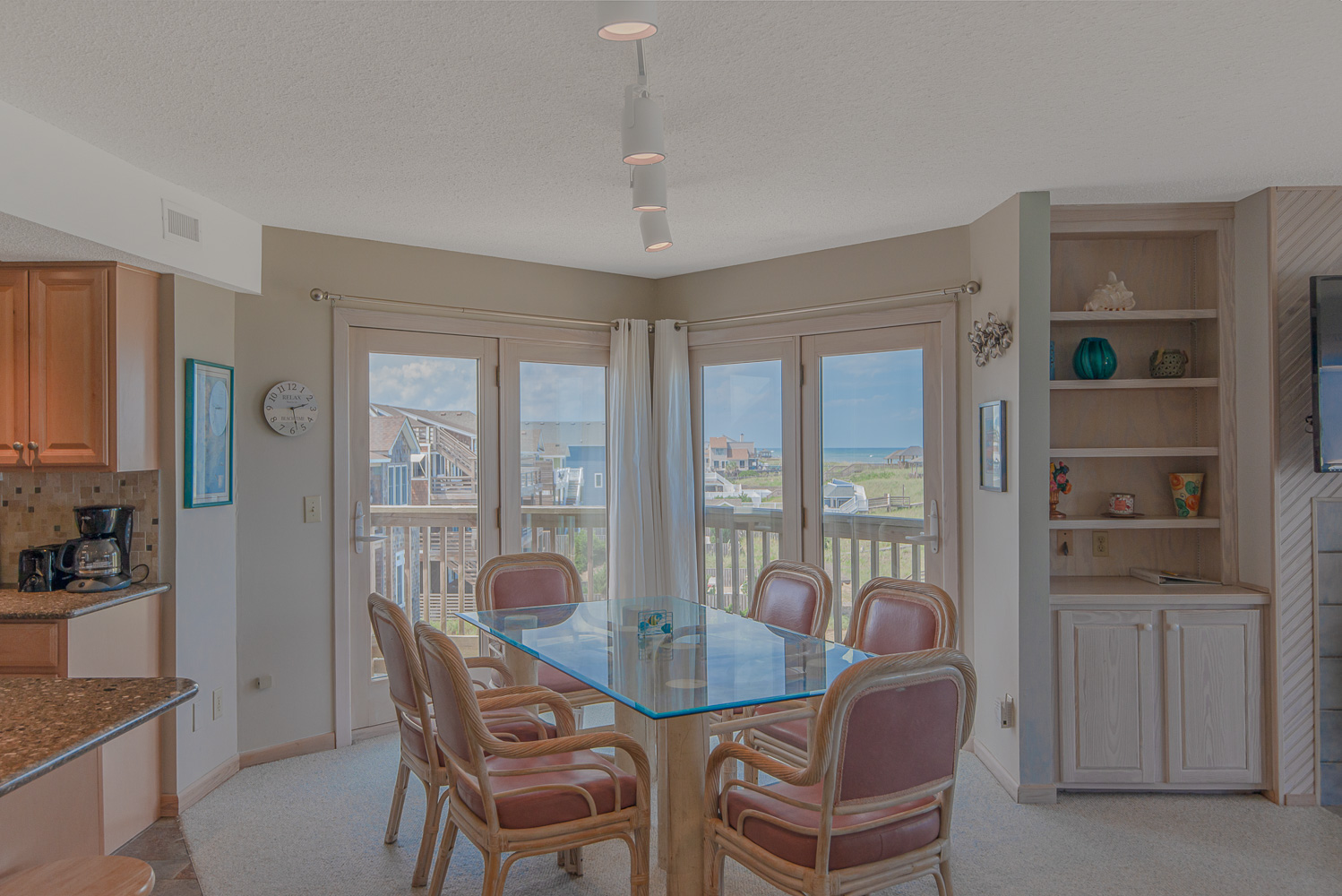 GS-300 | Dolphin View-Gulf Stream Condominium 9