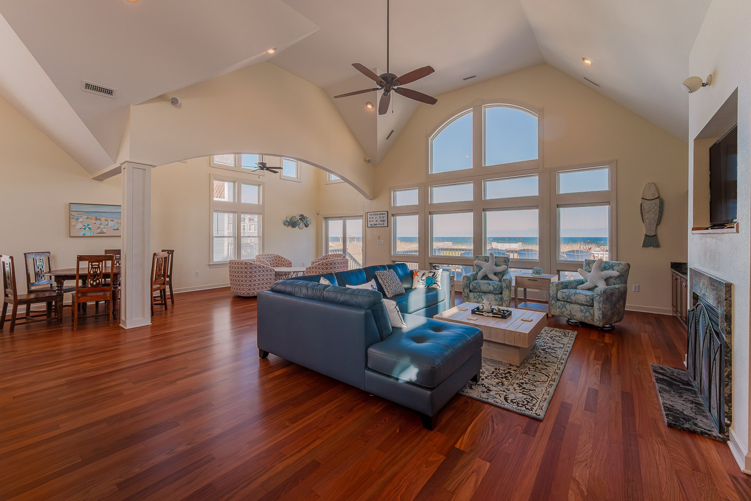 727 | Eyes on the Horizon 8