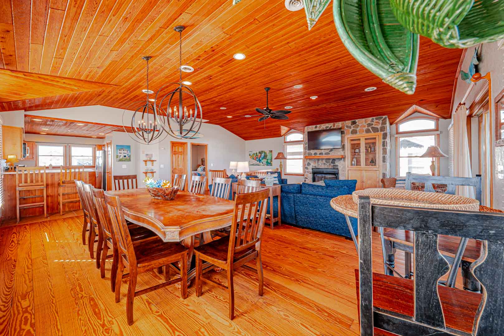 117 | One Particular Harbour 8