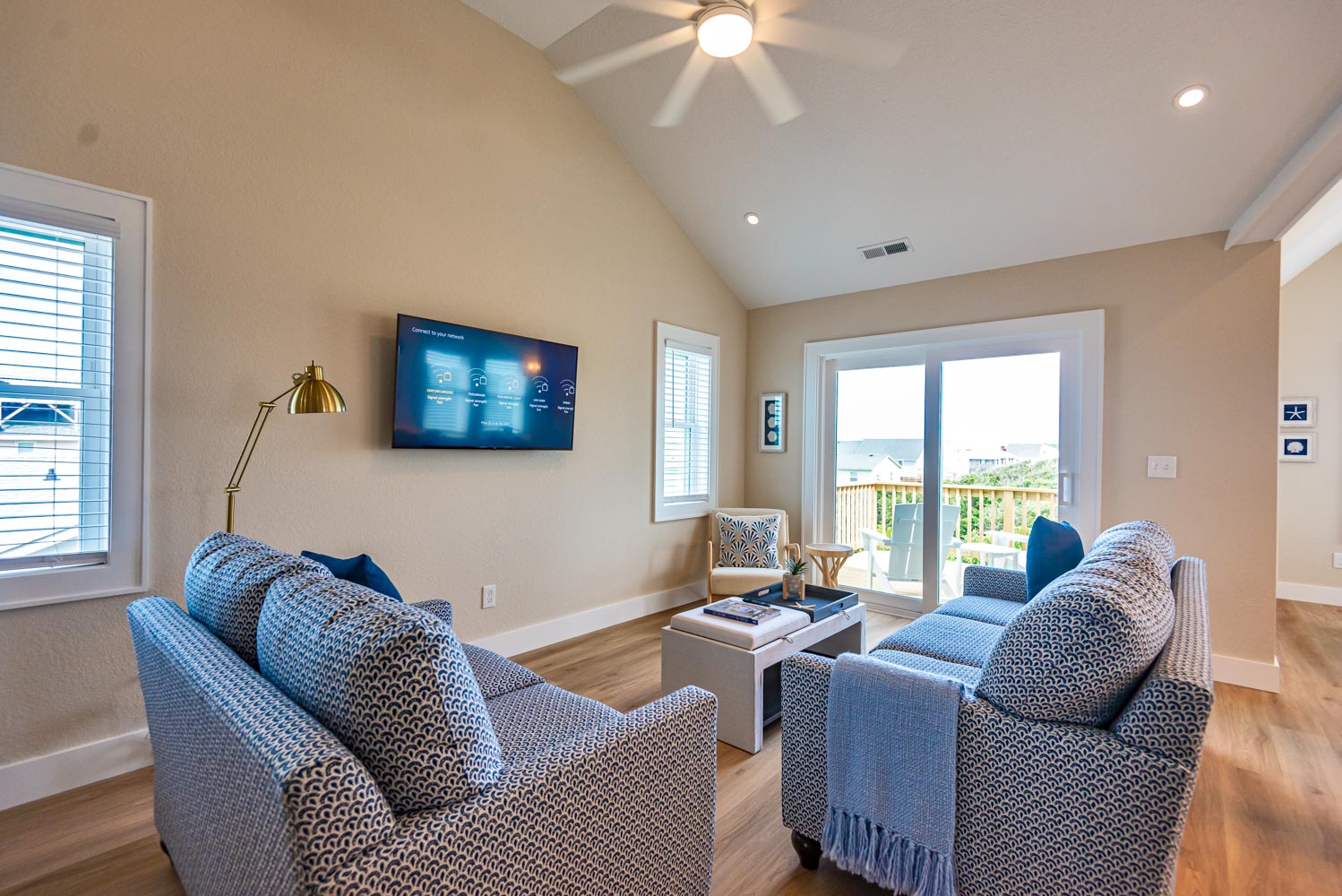 719 | A Summer Pour 4