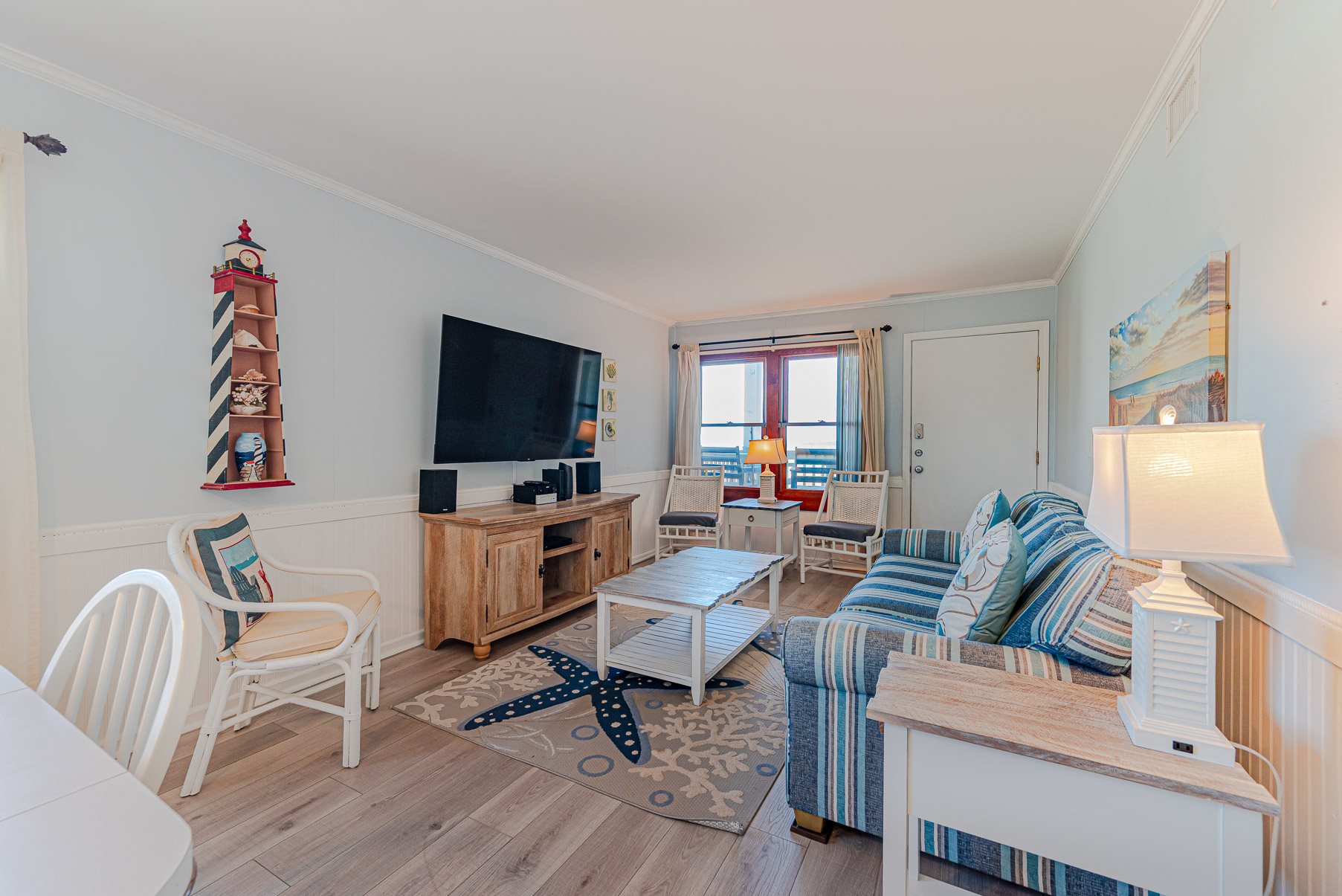 AV2-1E | Admirals View II Condo Unit 1E 4