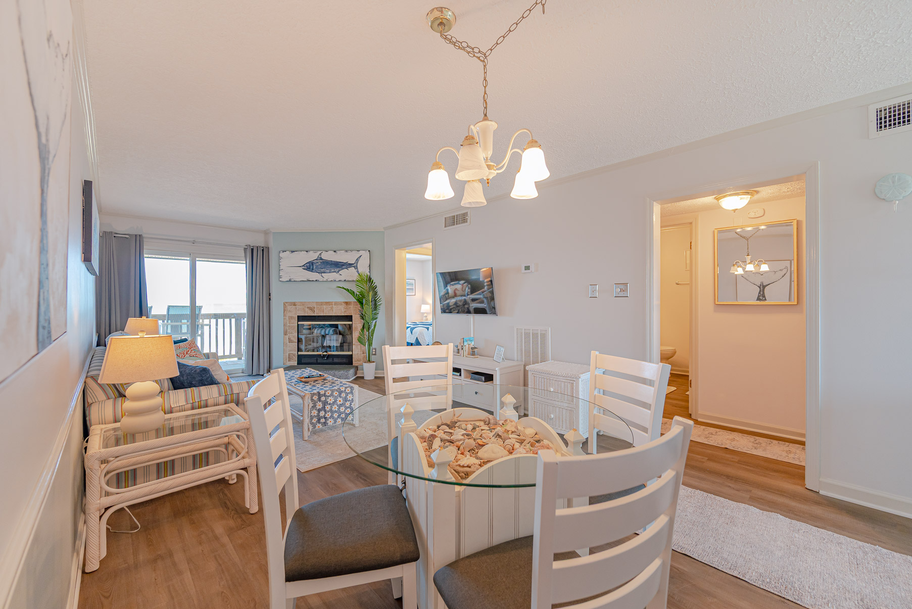 R-10 | The Regency Condominium 9