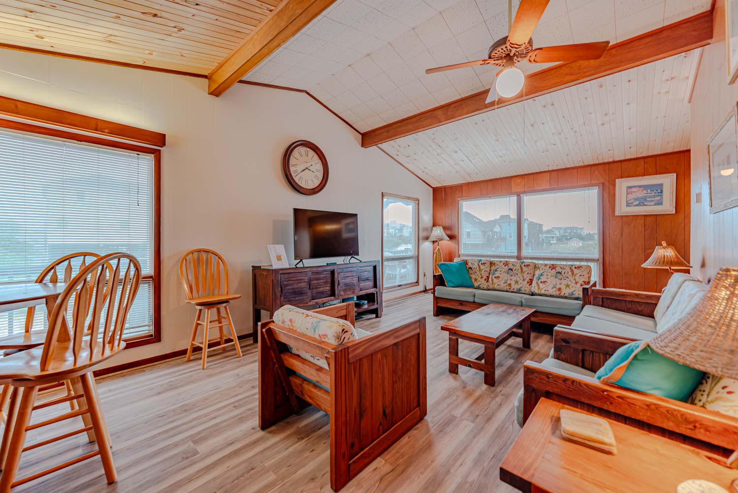 808 | Rogues Harbor 7