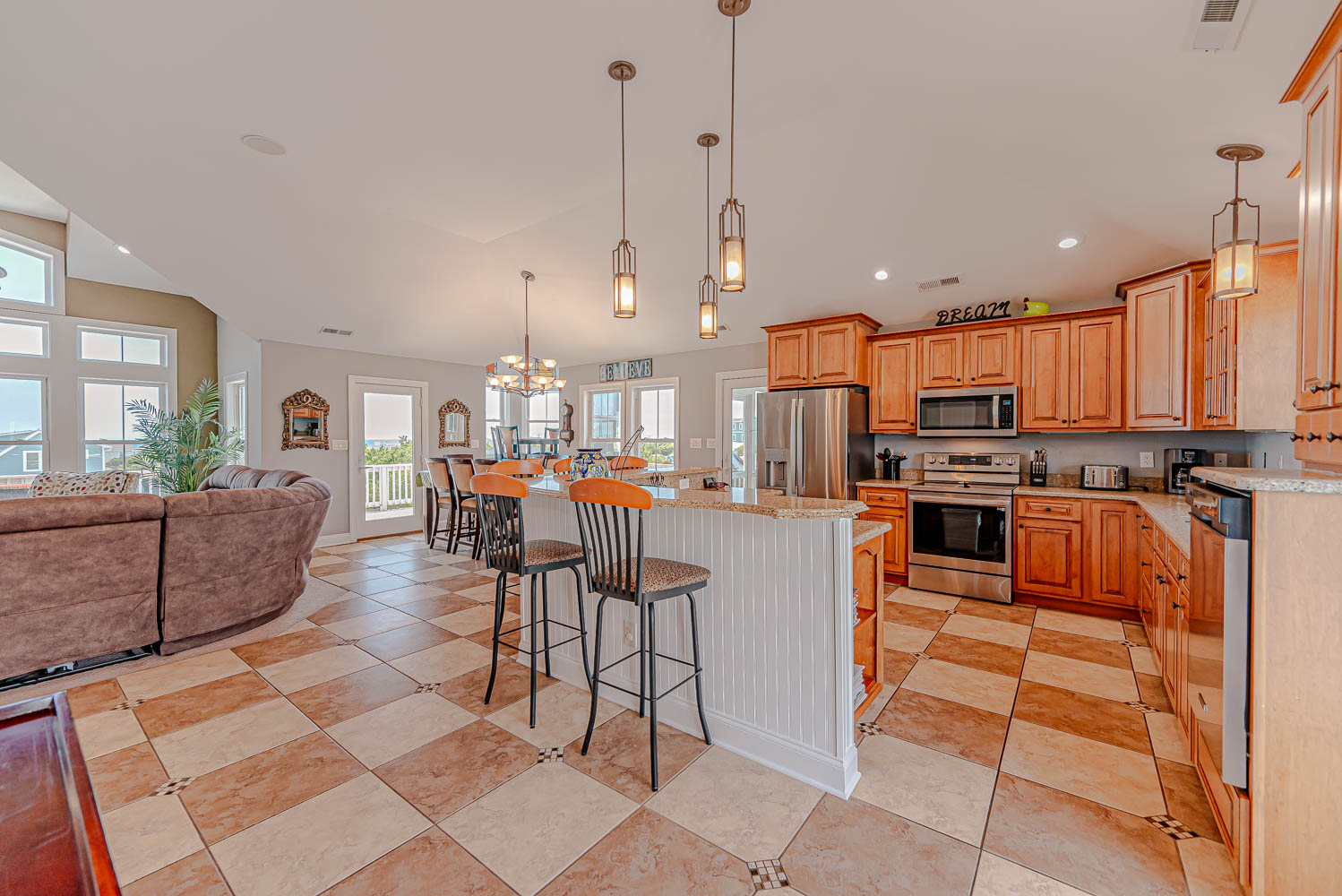 652 | Livin' The Dream 10