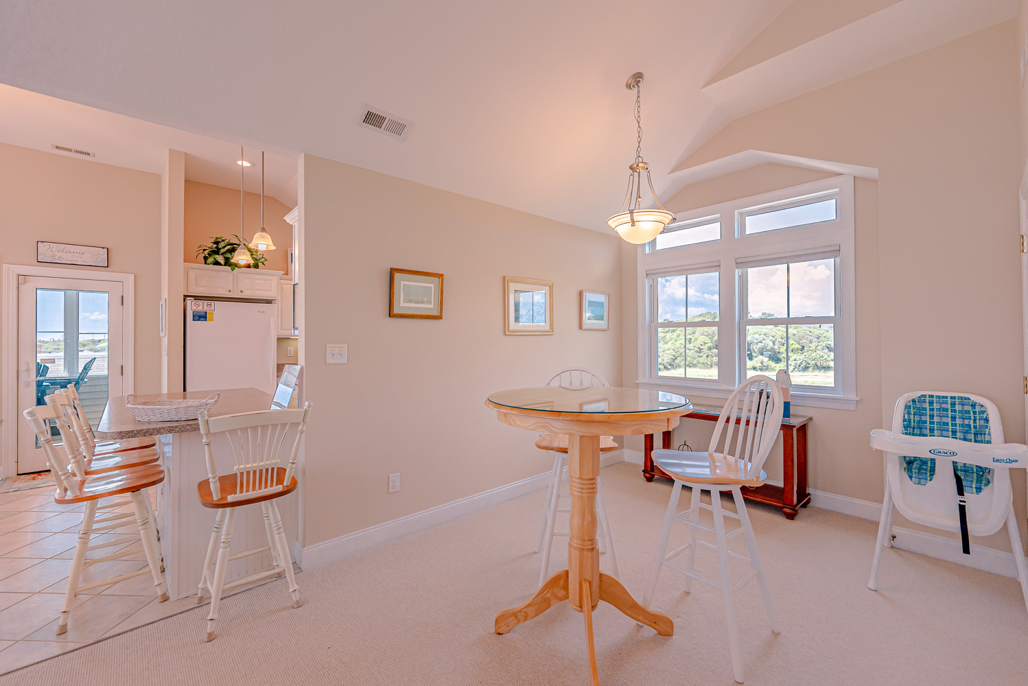 730 | Queen On The Green 9