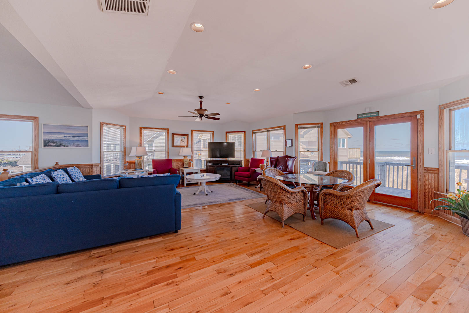 261 | The Beach House 9