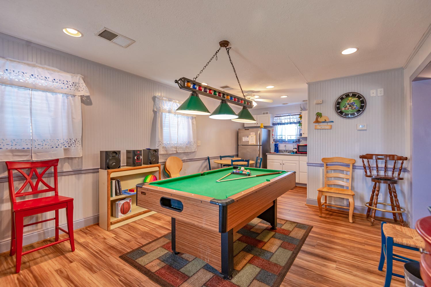 179 | The Sunshine Inn 8