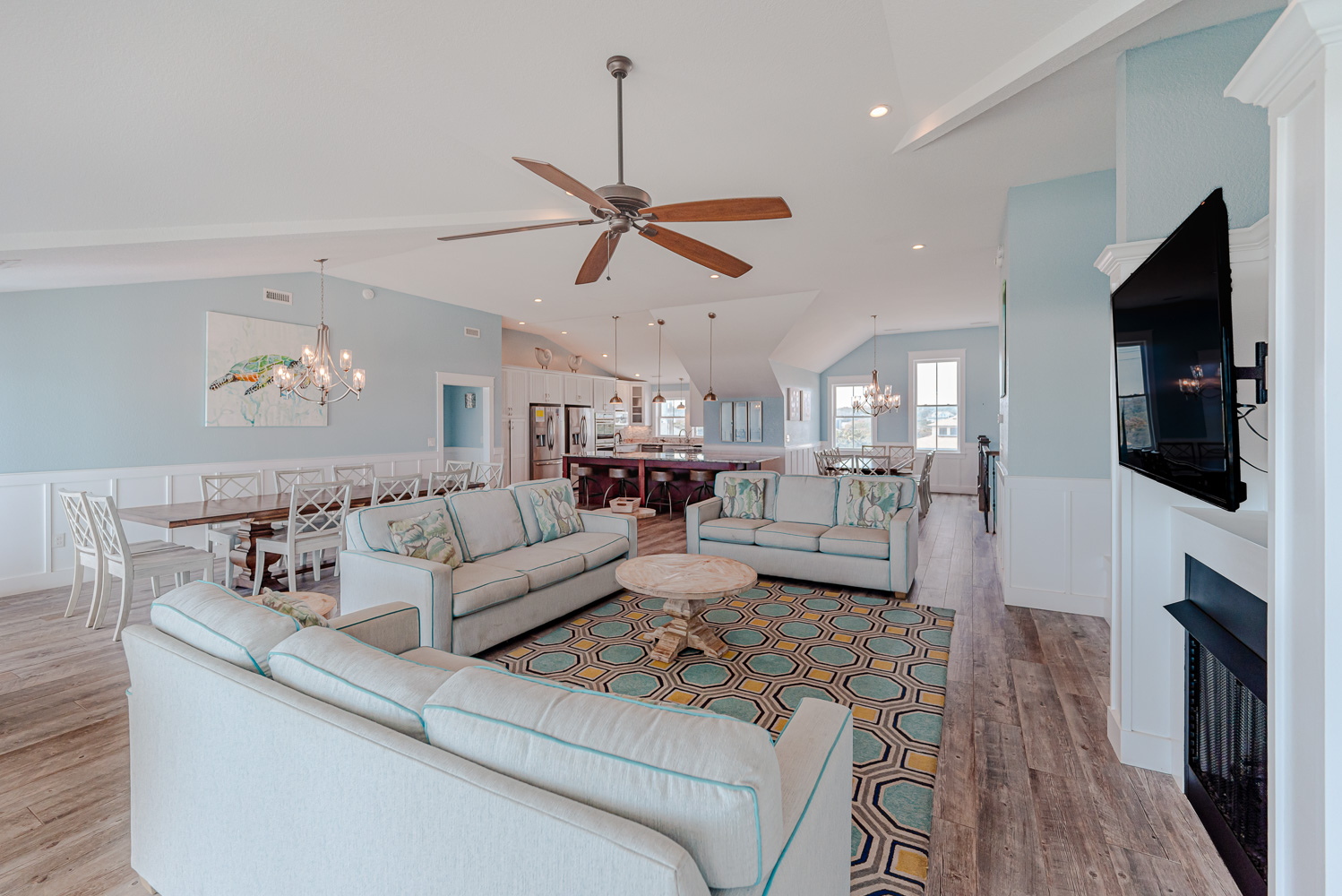 887 | The Salt House 9