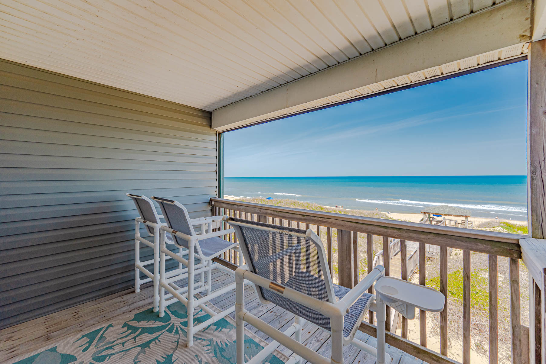 R-10 | The Regency Condominium 2