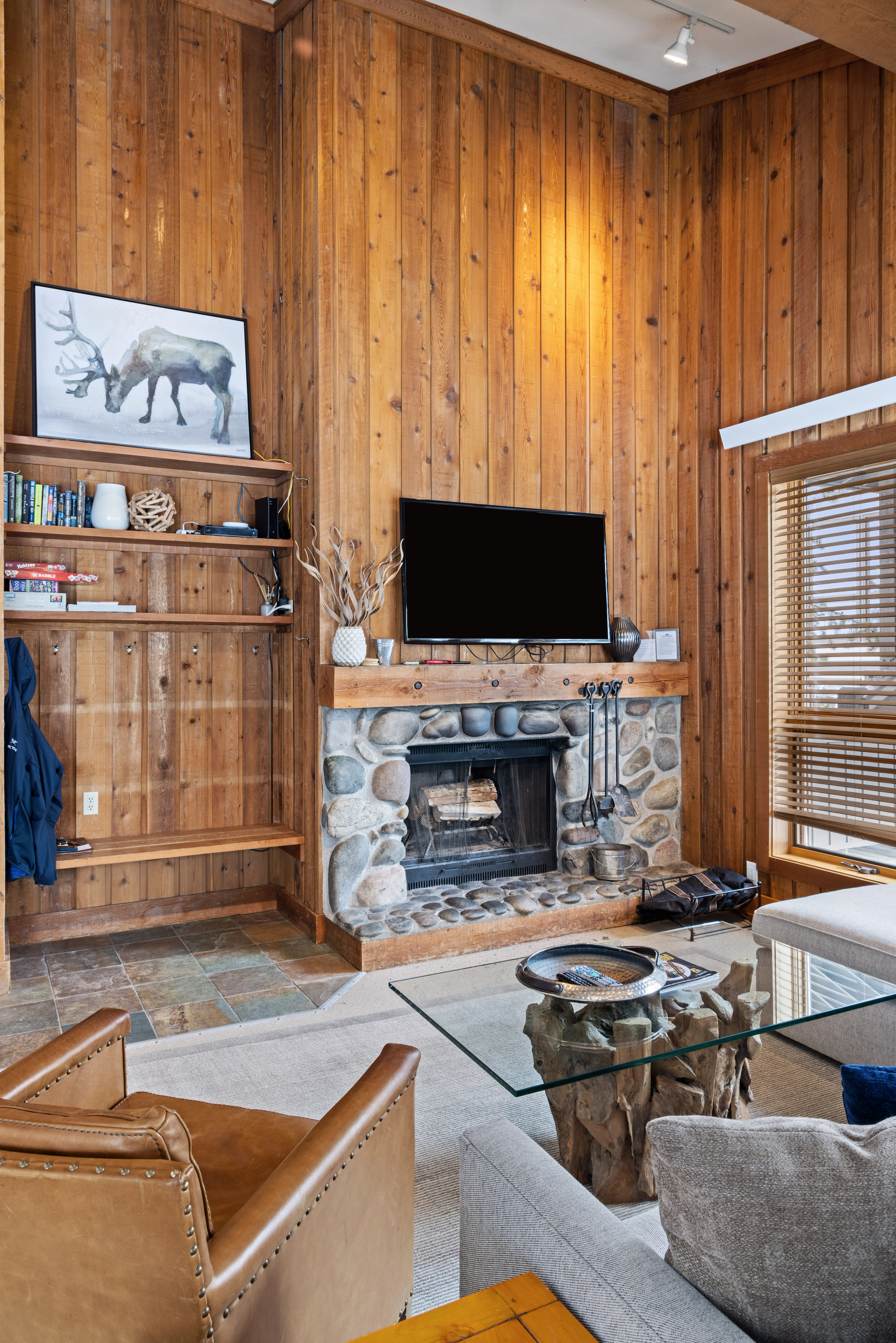 Living room with fireplace