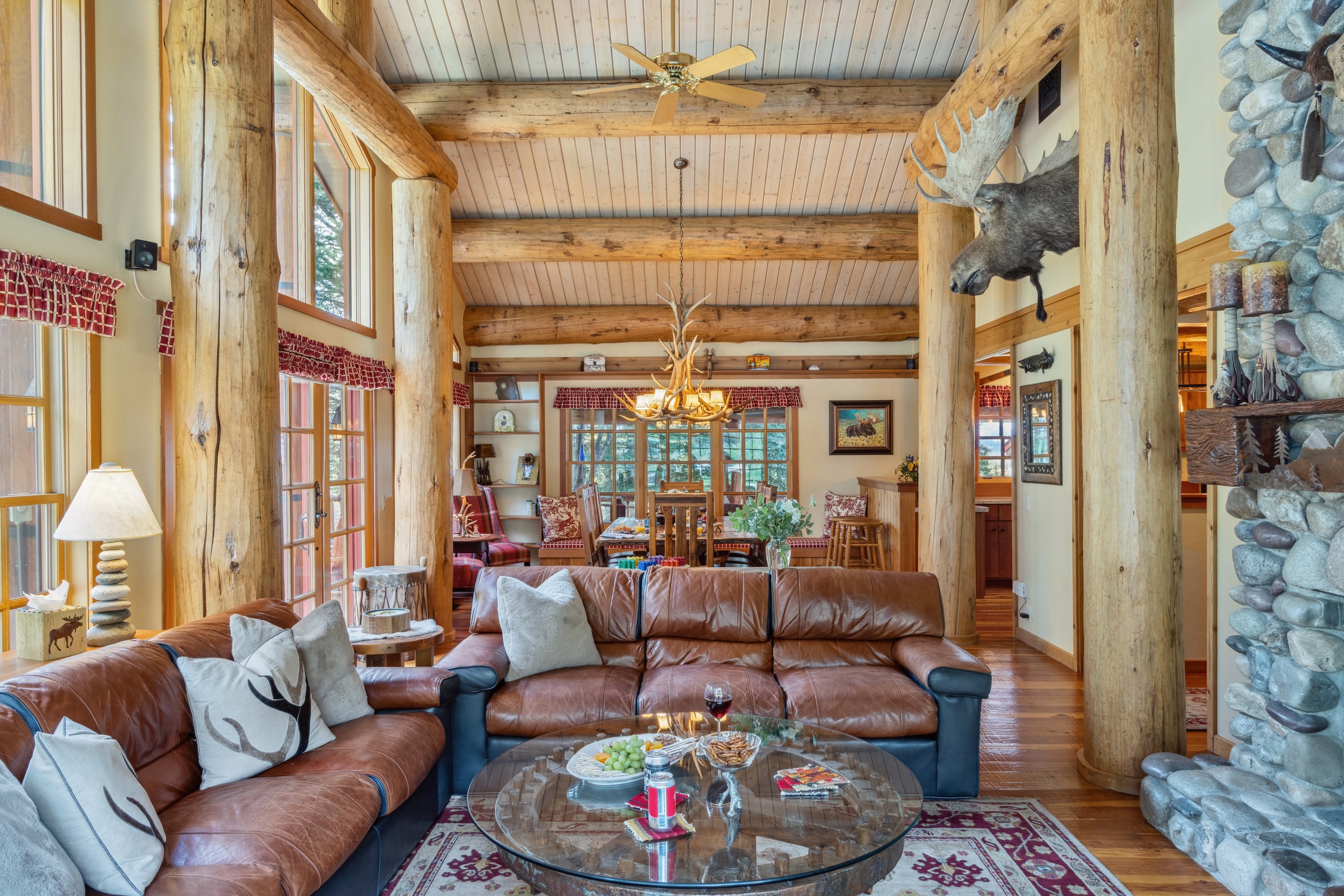Living Room - The fireplace is currently unavailable for guest use as we await repairs.