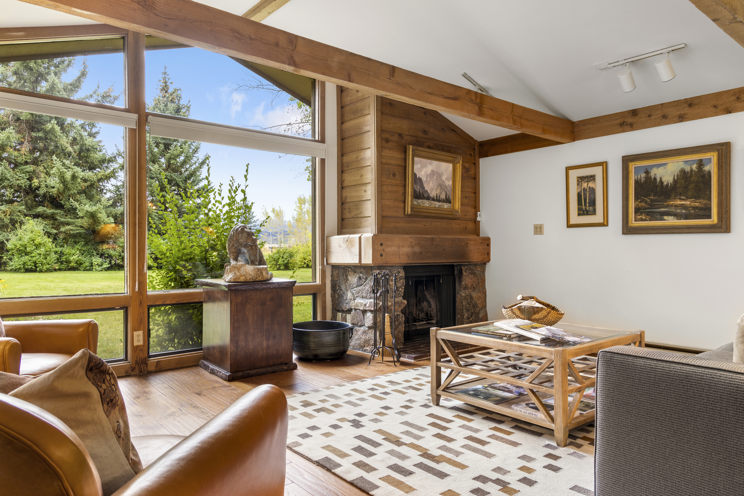 Living Room with Fireplace