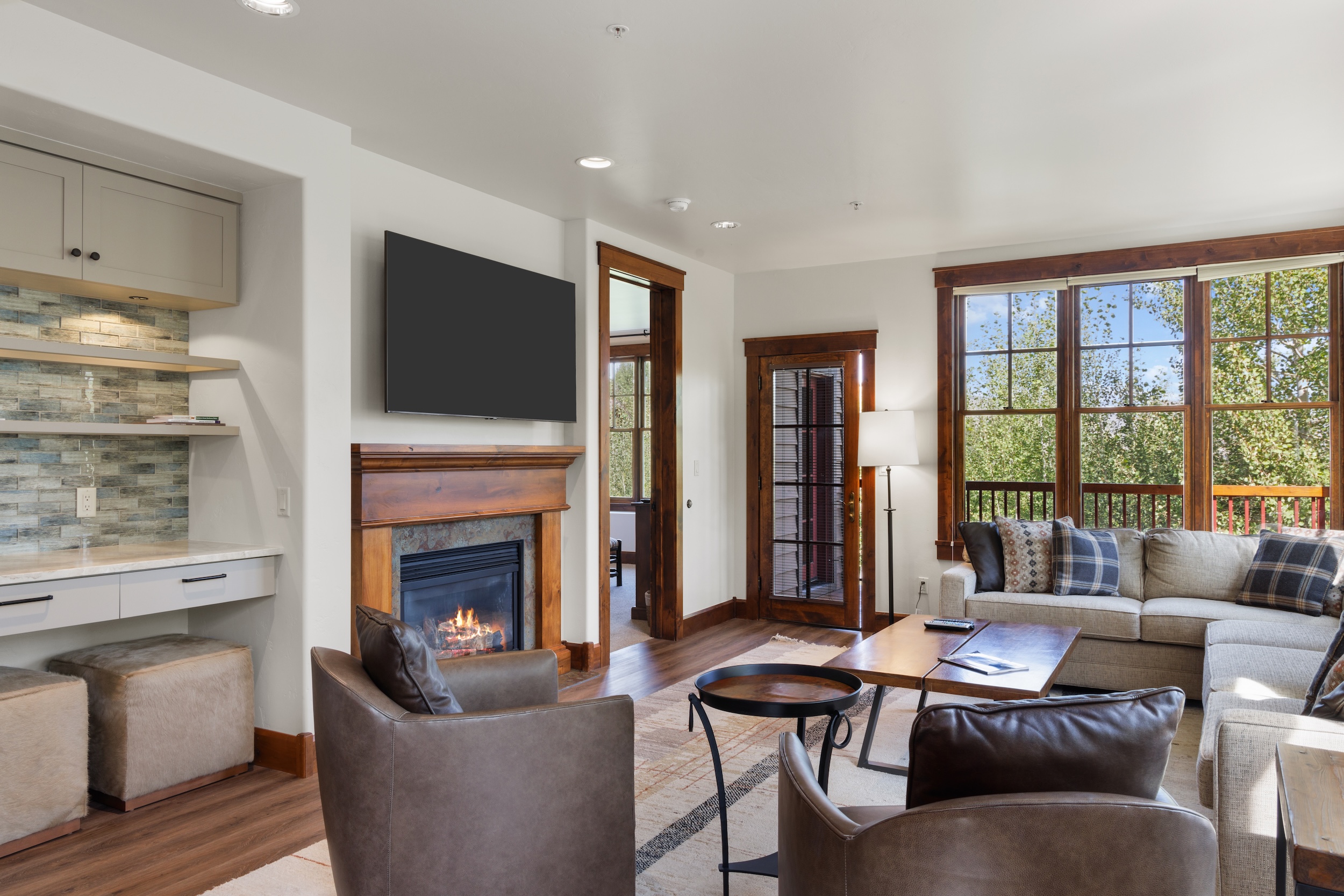 Grand View 3220