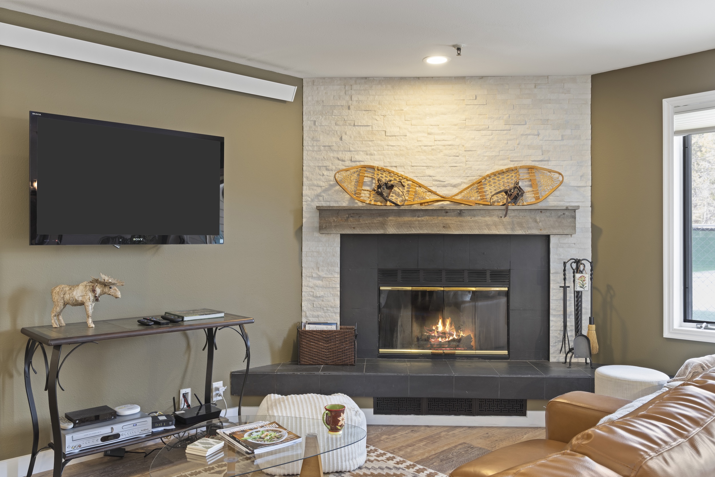 Living Room with Fireplace