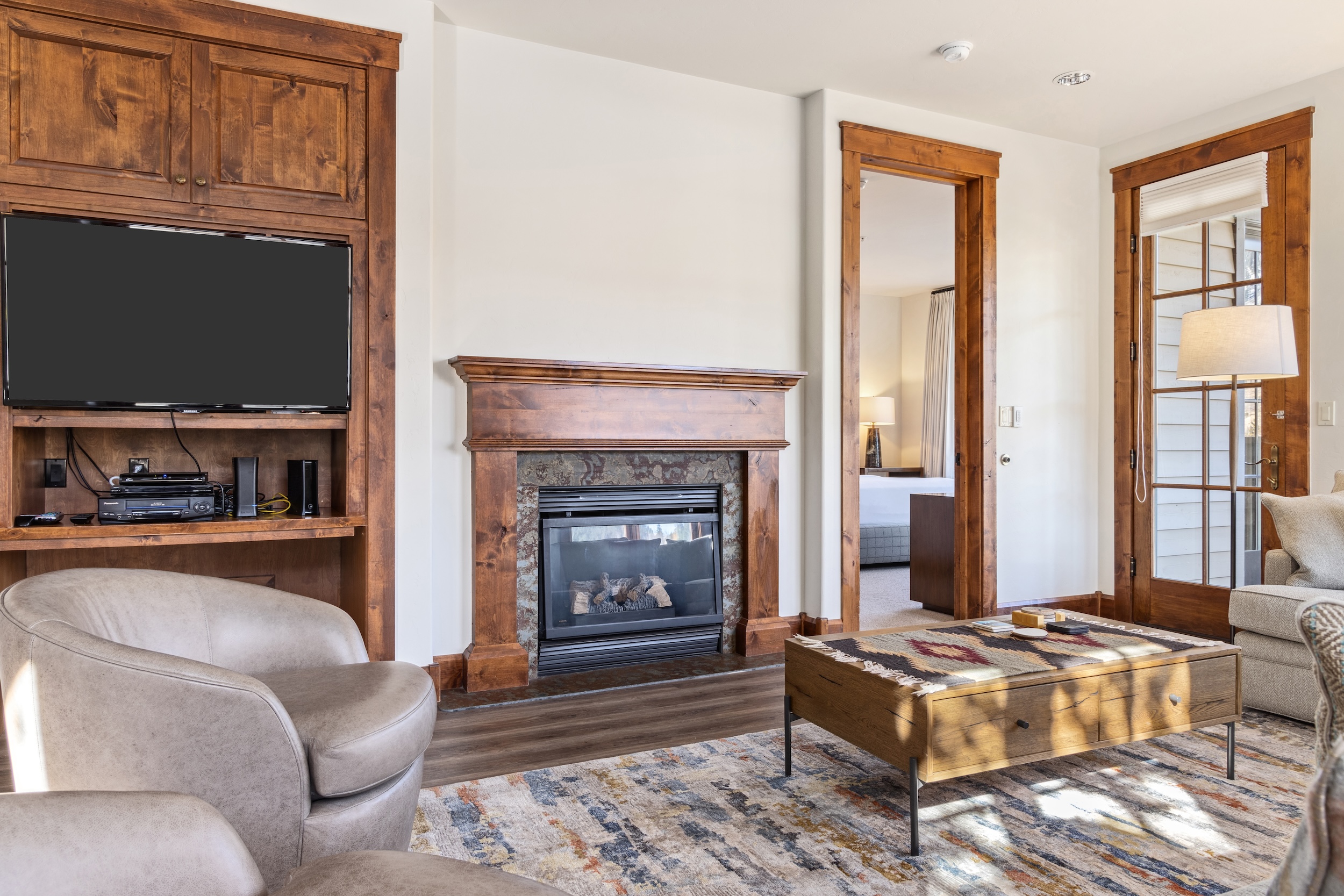 Living Room with Fireplace