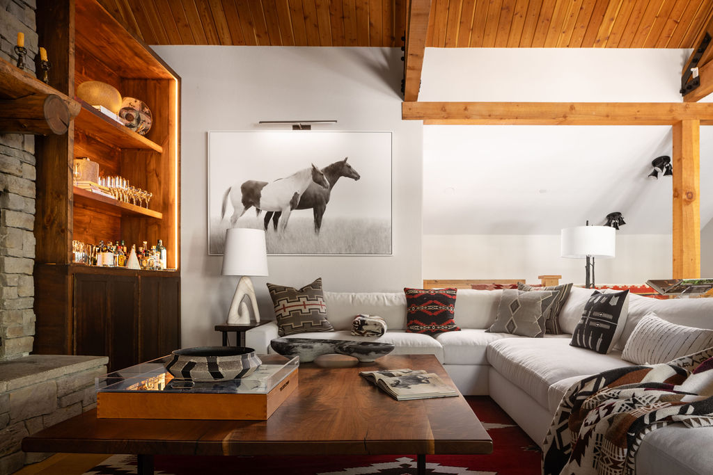 Living Room with Fireplace