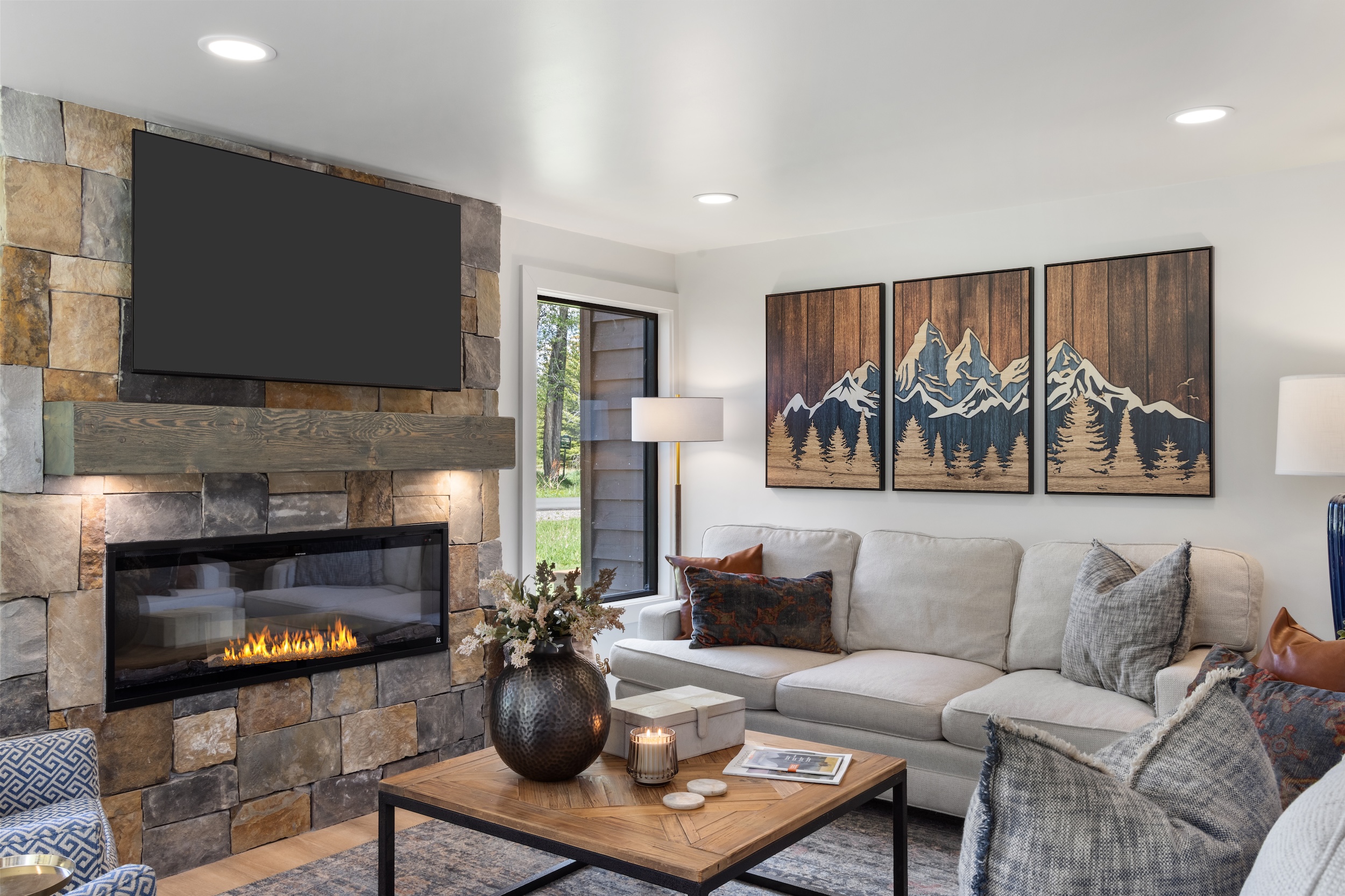 Living Room with Fireplace
