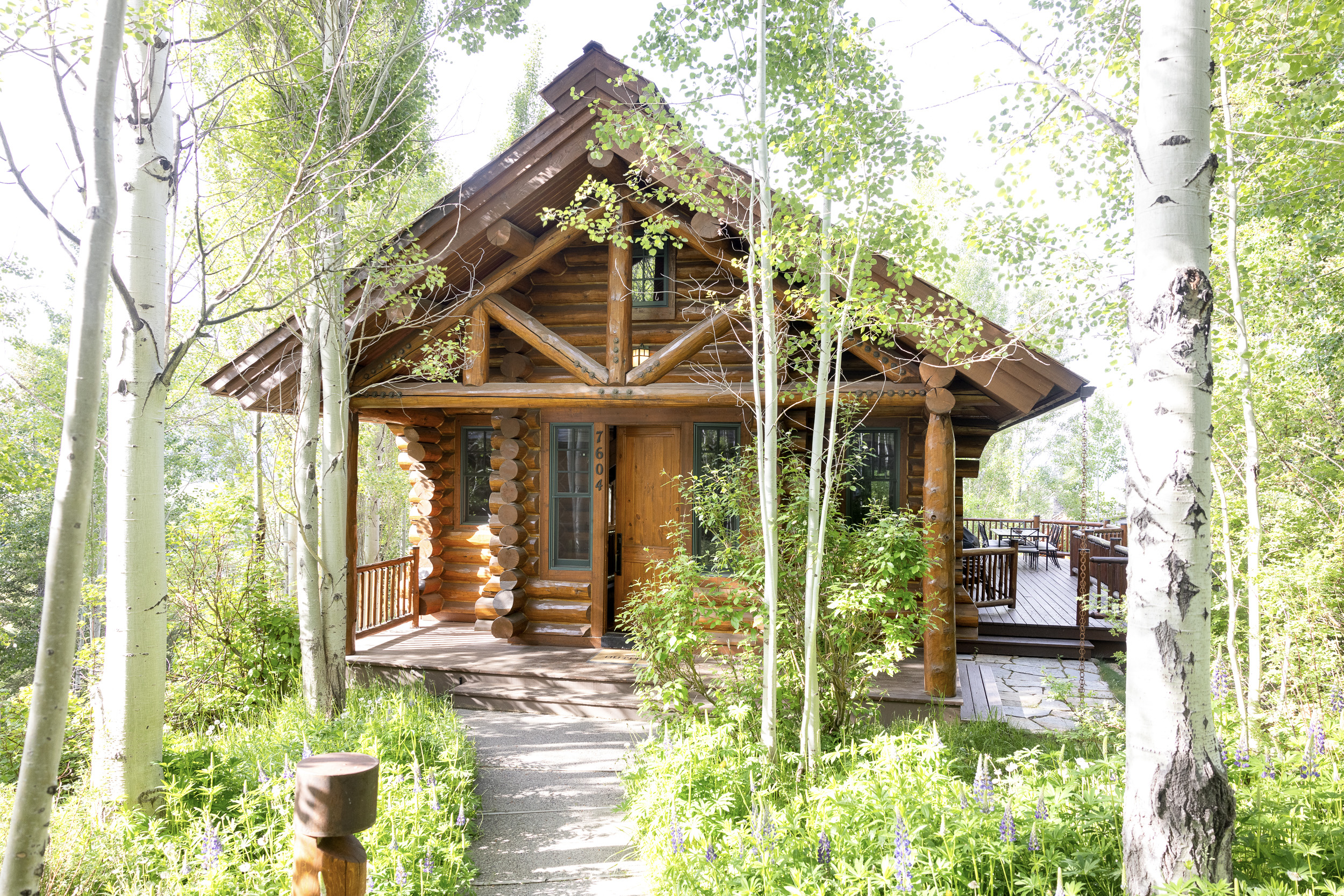 Granite Ridge Cabin 7604