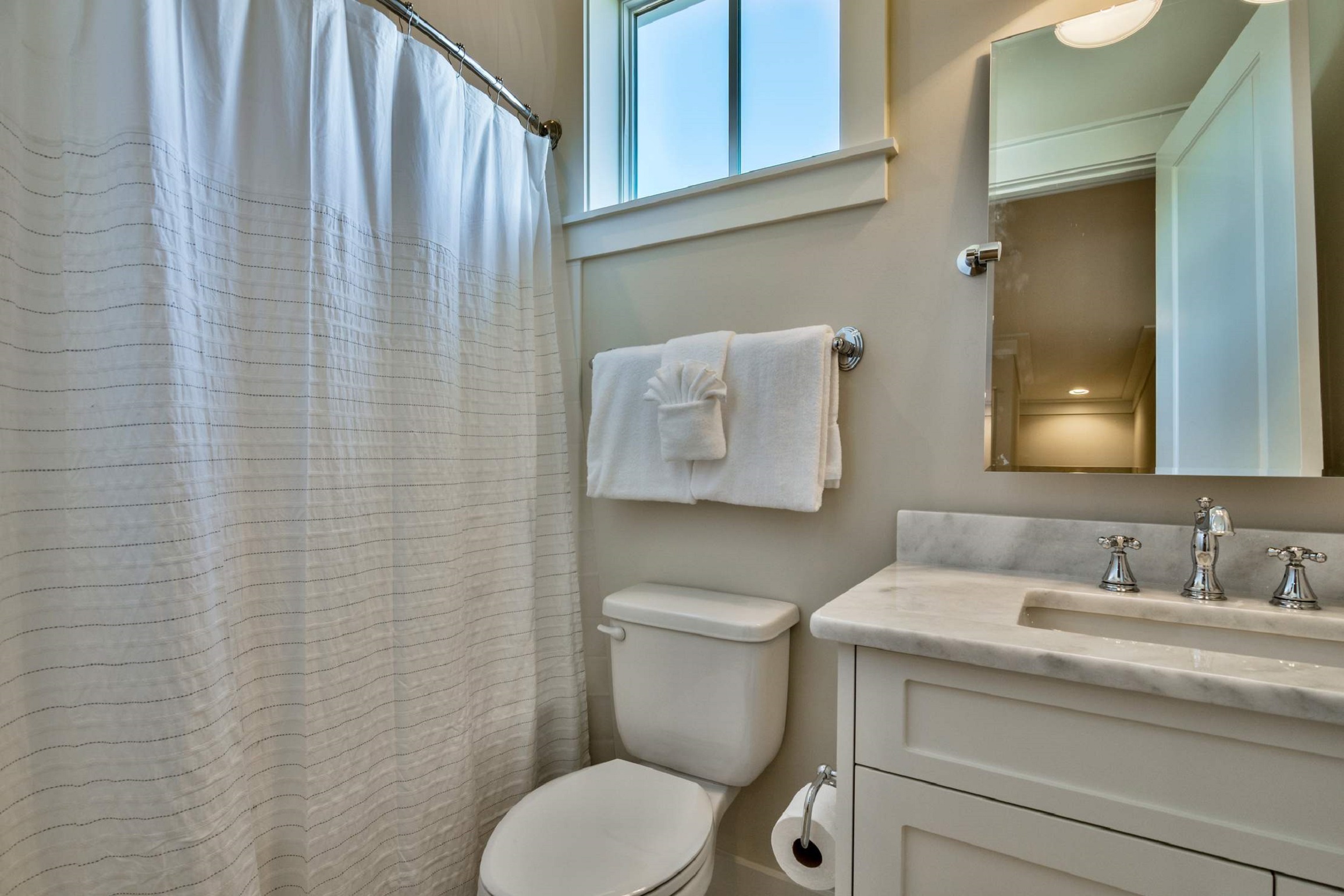 Shared Bath with Shower Tub Combo