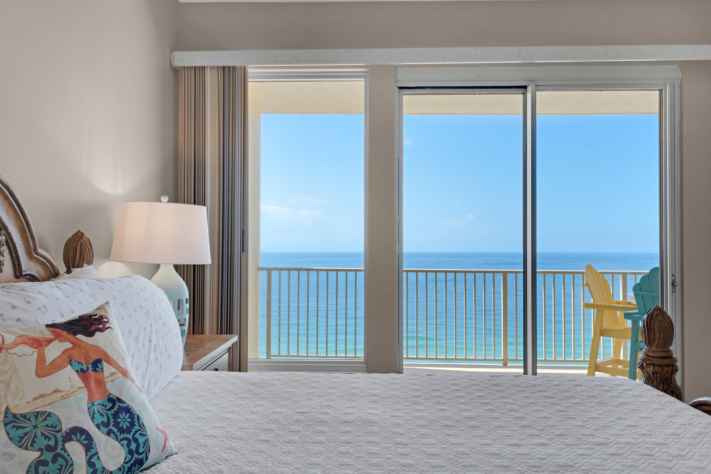 Relax and take in the views from bed!