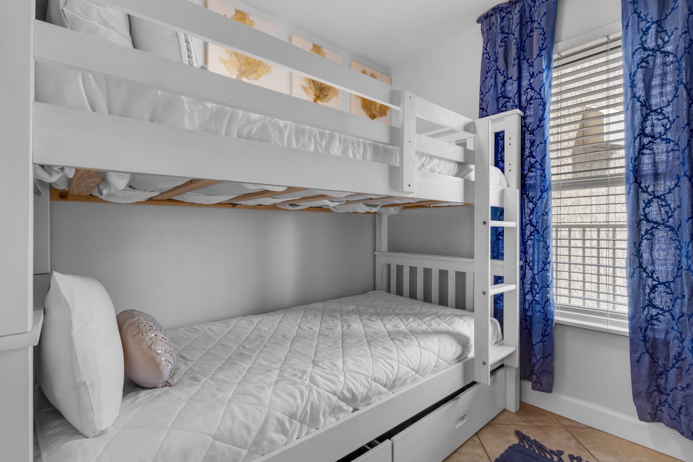 Bunk room
