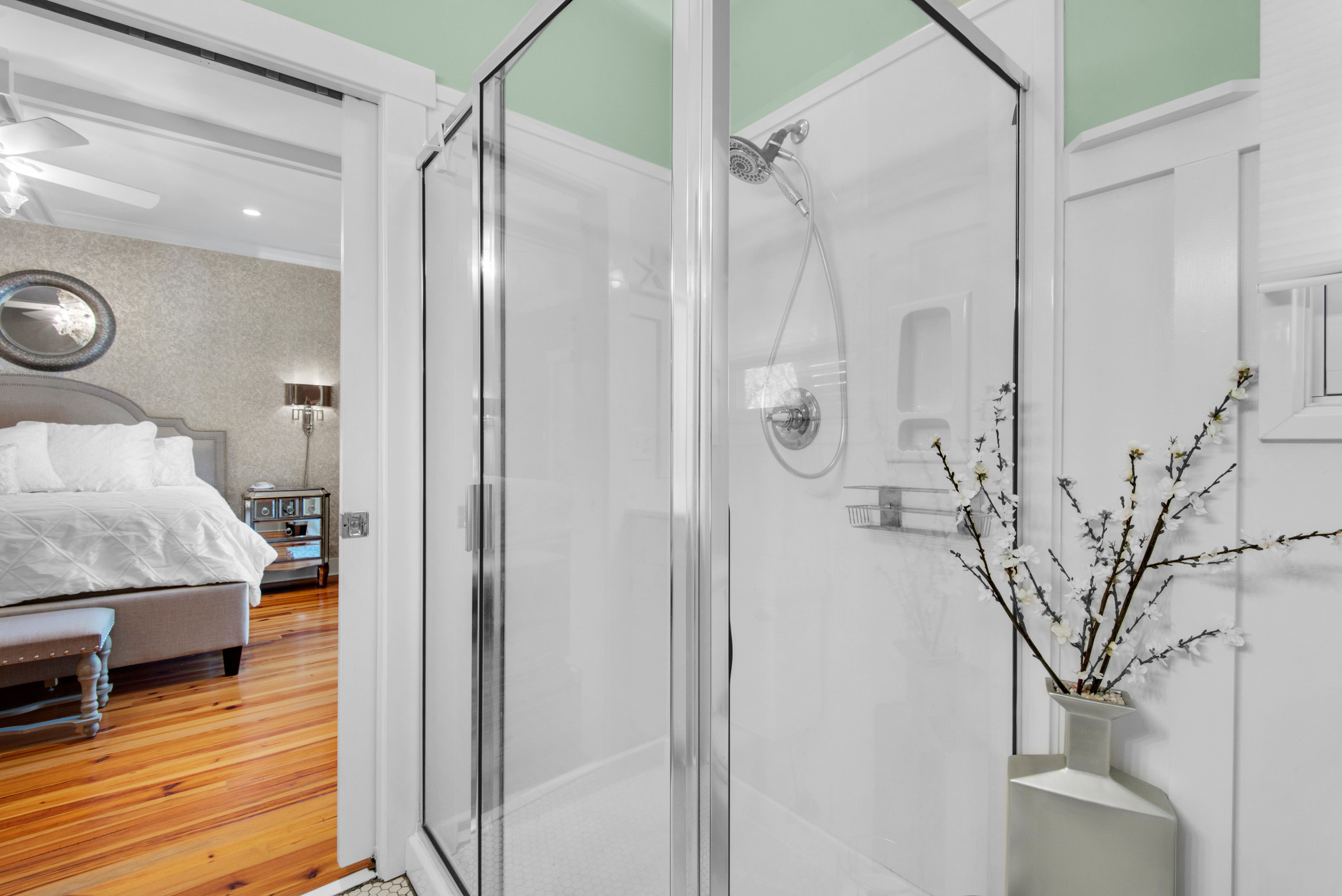 Master shower