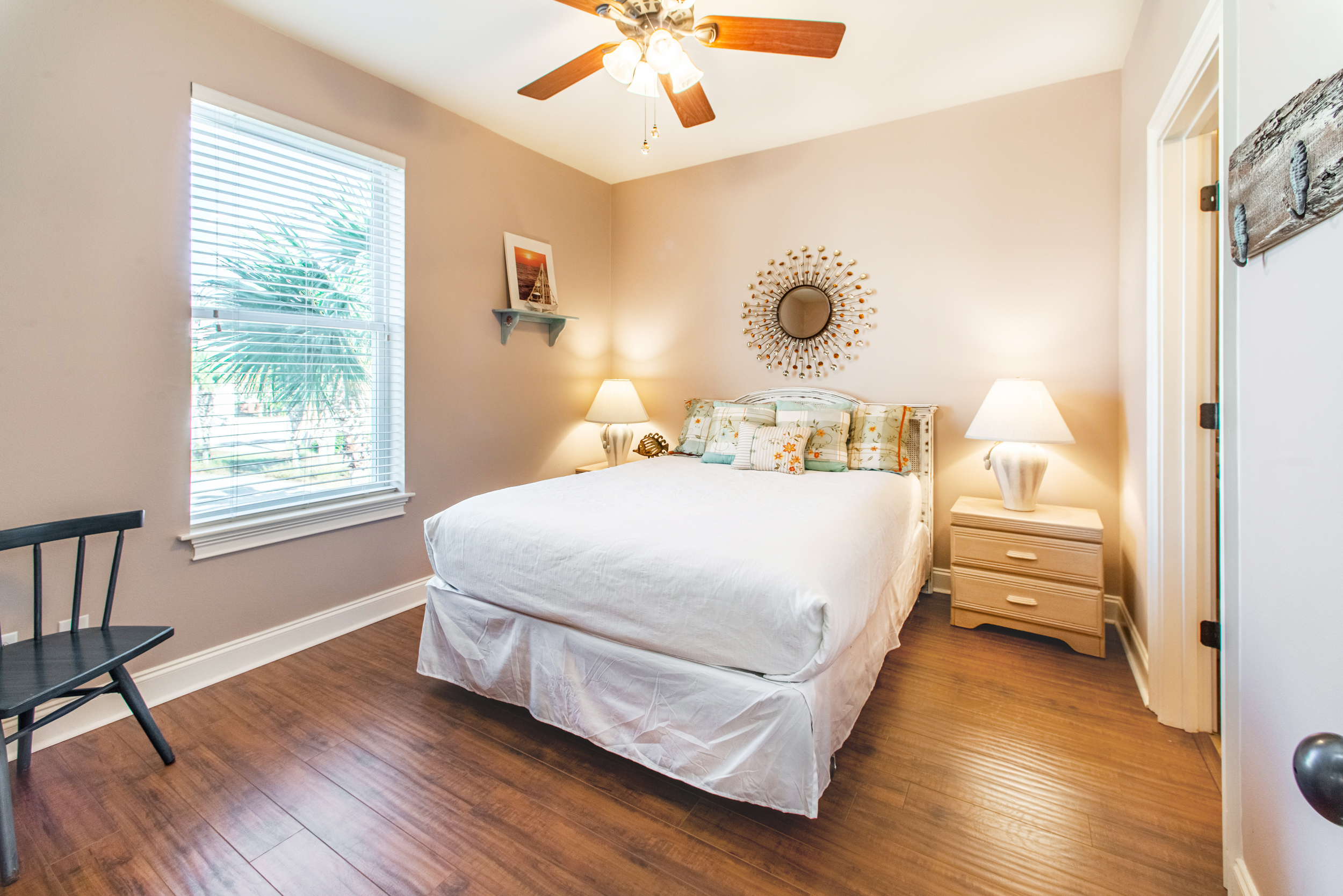 Master Suite with Flatscreen Tv