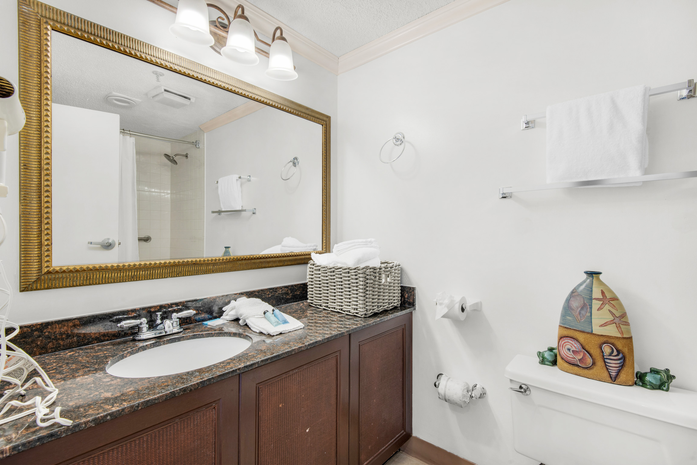 Full bathroom