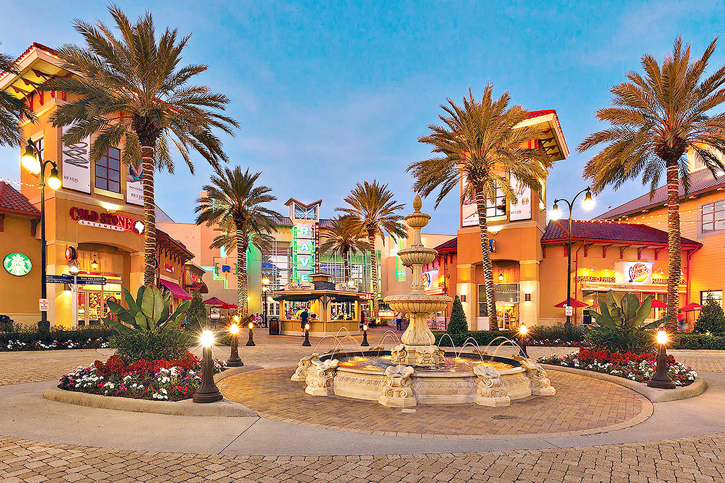 Destin Commons nearby  