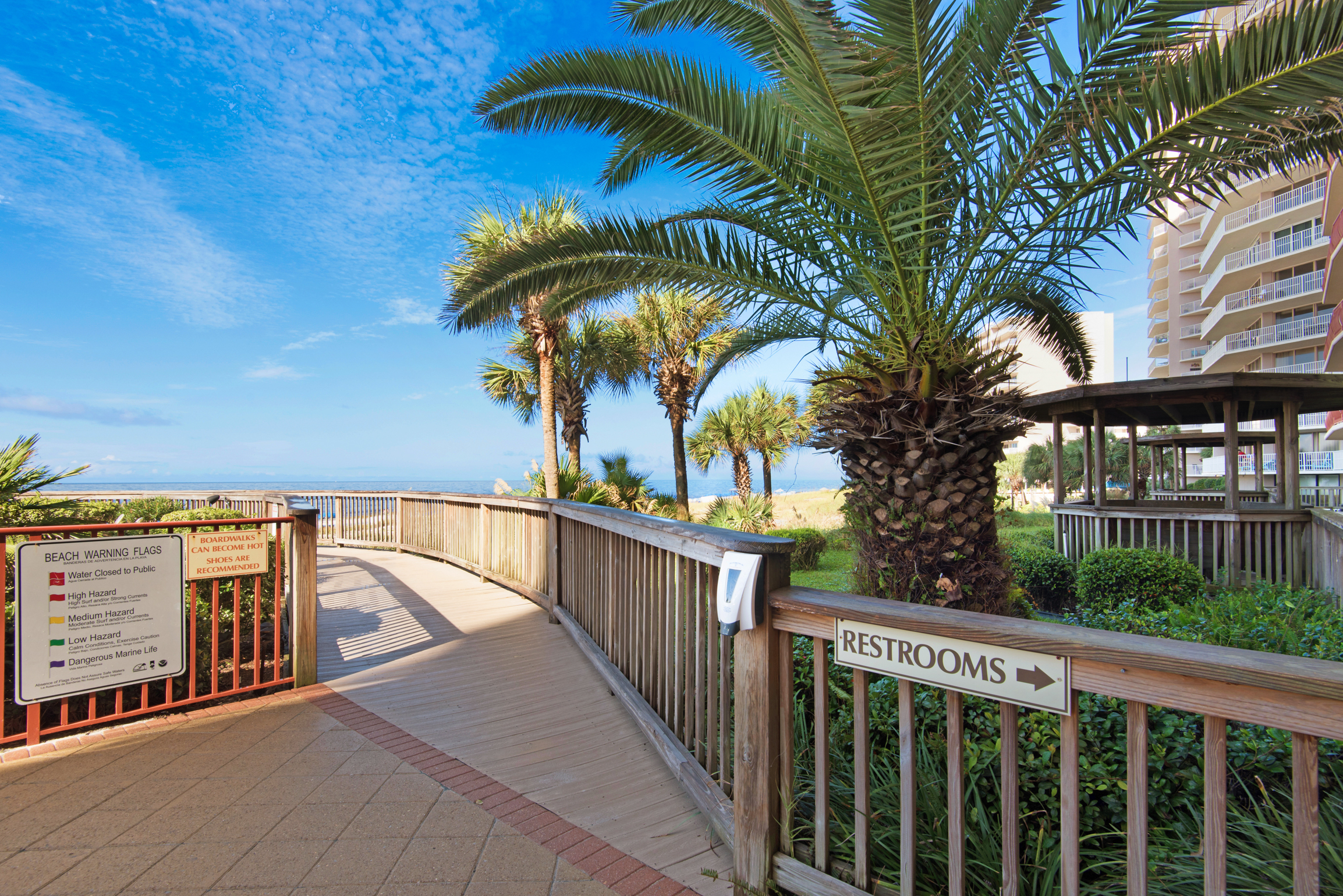 Lovely Tropical Landscaping