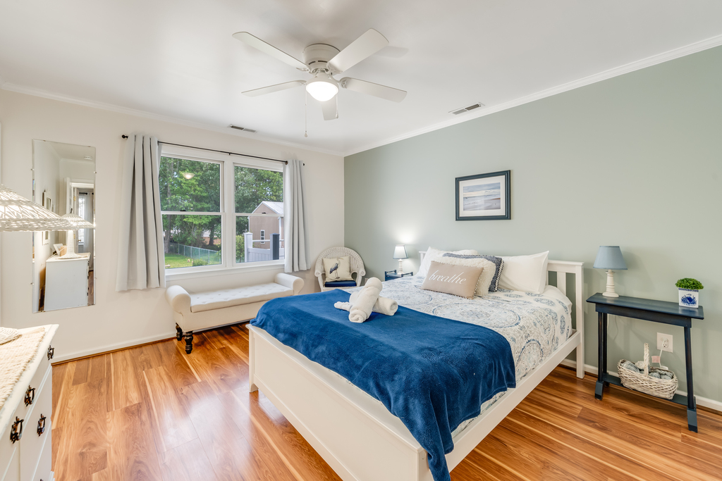 Another View of Master Bedroom....
