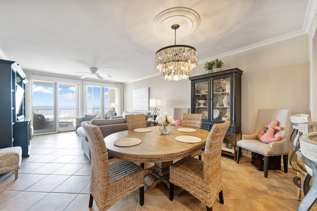 Loving the bright natural lighting that shines in from the balcony!