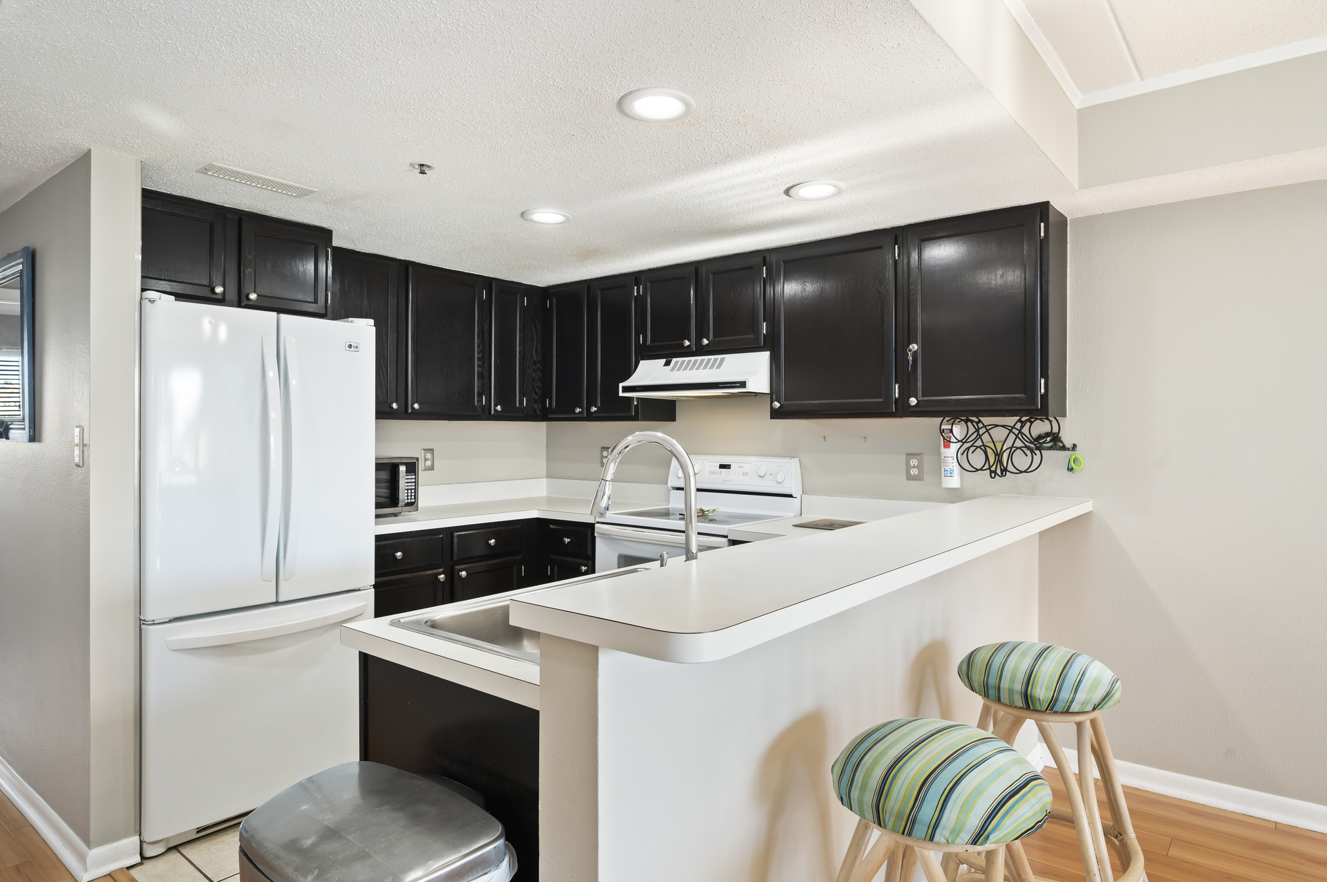 Grab a quick bite before hitting the Beach at the Breakfast Bar.