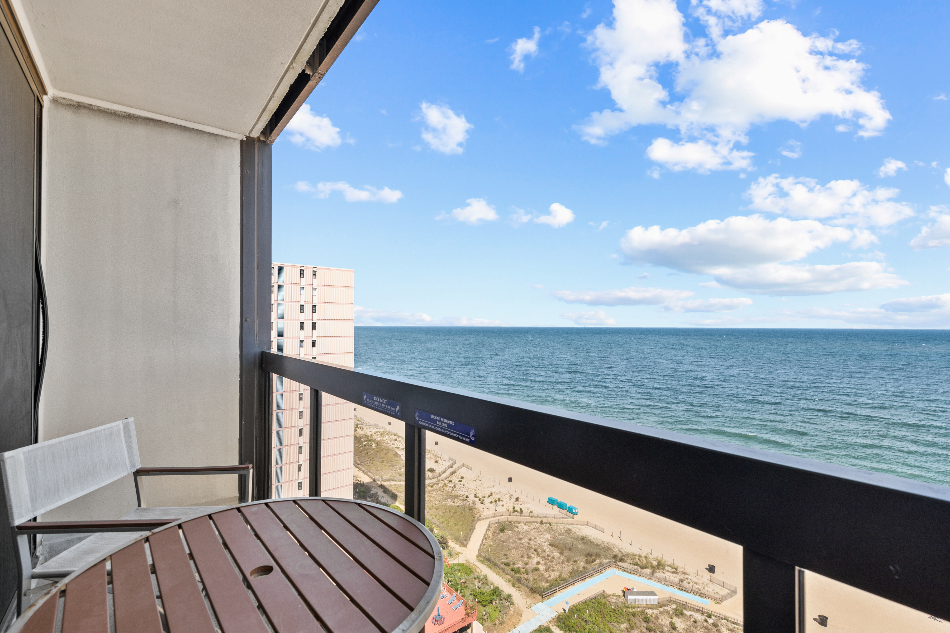 Enjoy the Sweet & Salty Ocean Breeze!