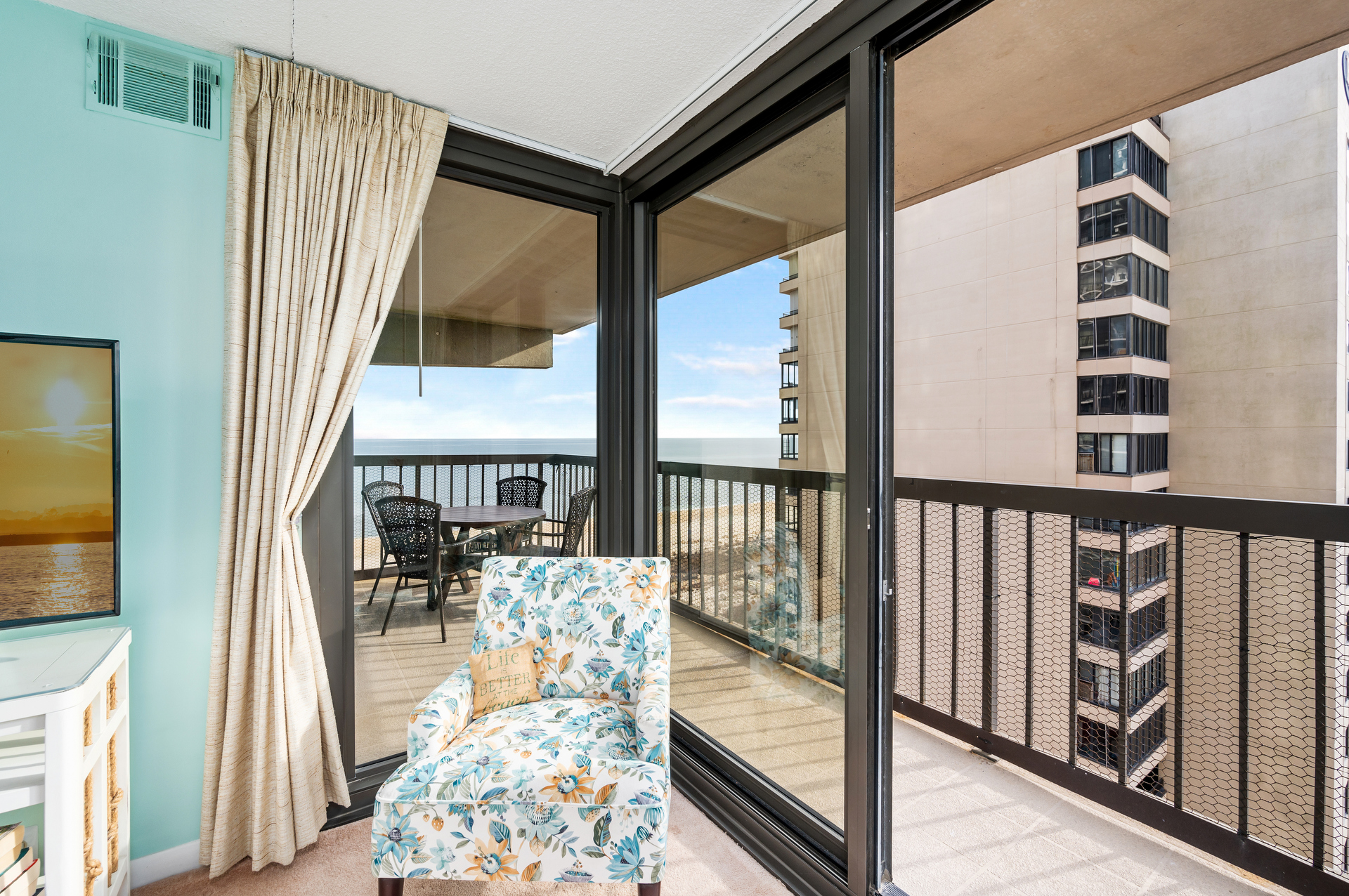 Sweeping Ocean & Bay Views from this Lovely Condo.