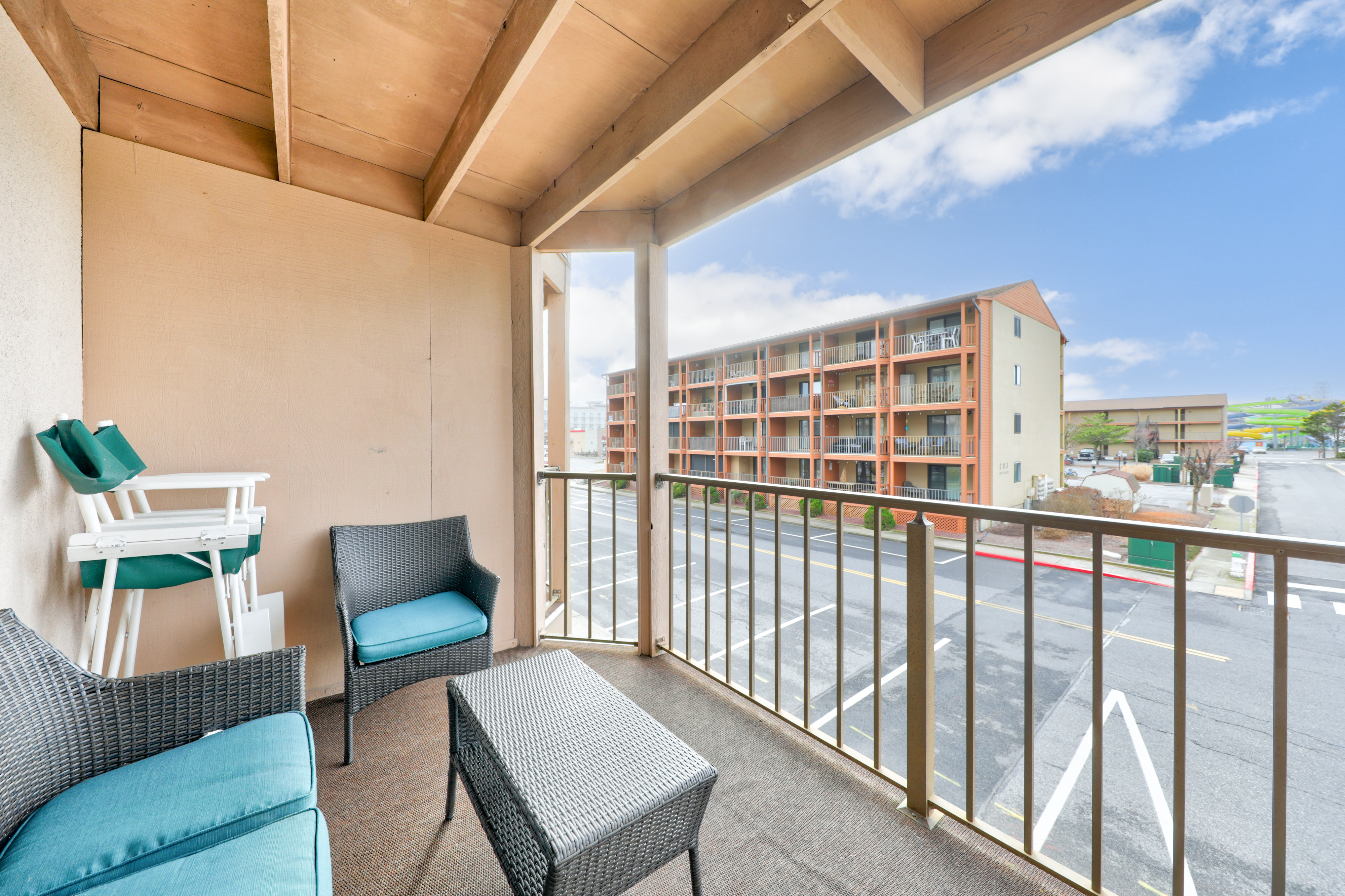 Slip out to the Private Balcony to take in those Sweet & Salty Bay Breezes!