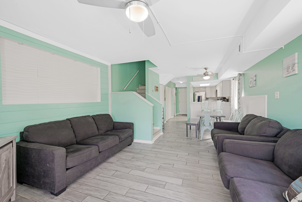 The perfect living area to gather your loved ones for some down time.