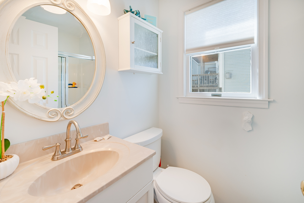 Full Bath 2 is shared and has a Walk-in Shower.