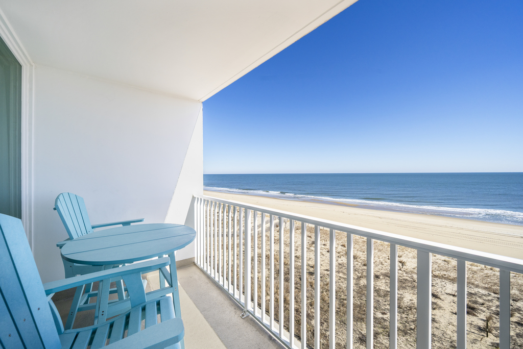 Sea Gate 508 ~ Let the Waves Hit Your Feet & The Sand Be Your Seat!