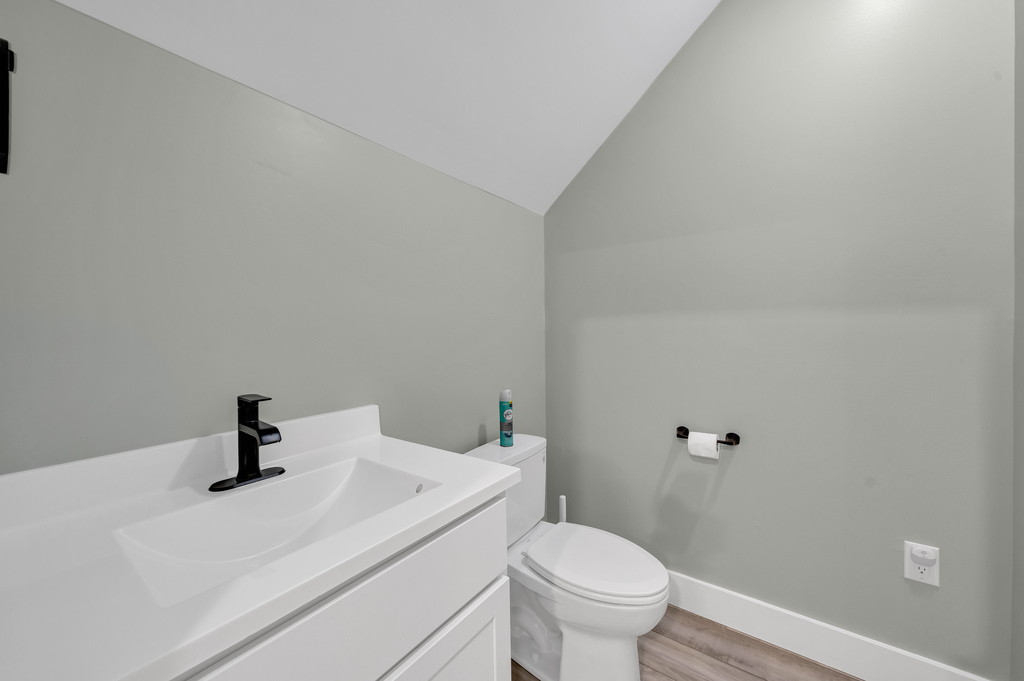 Nestled Inn | Photo 34