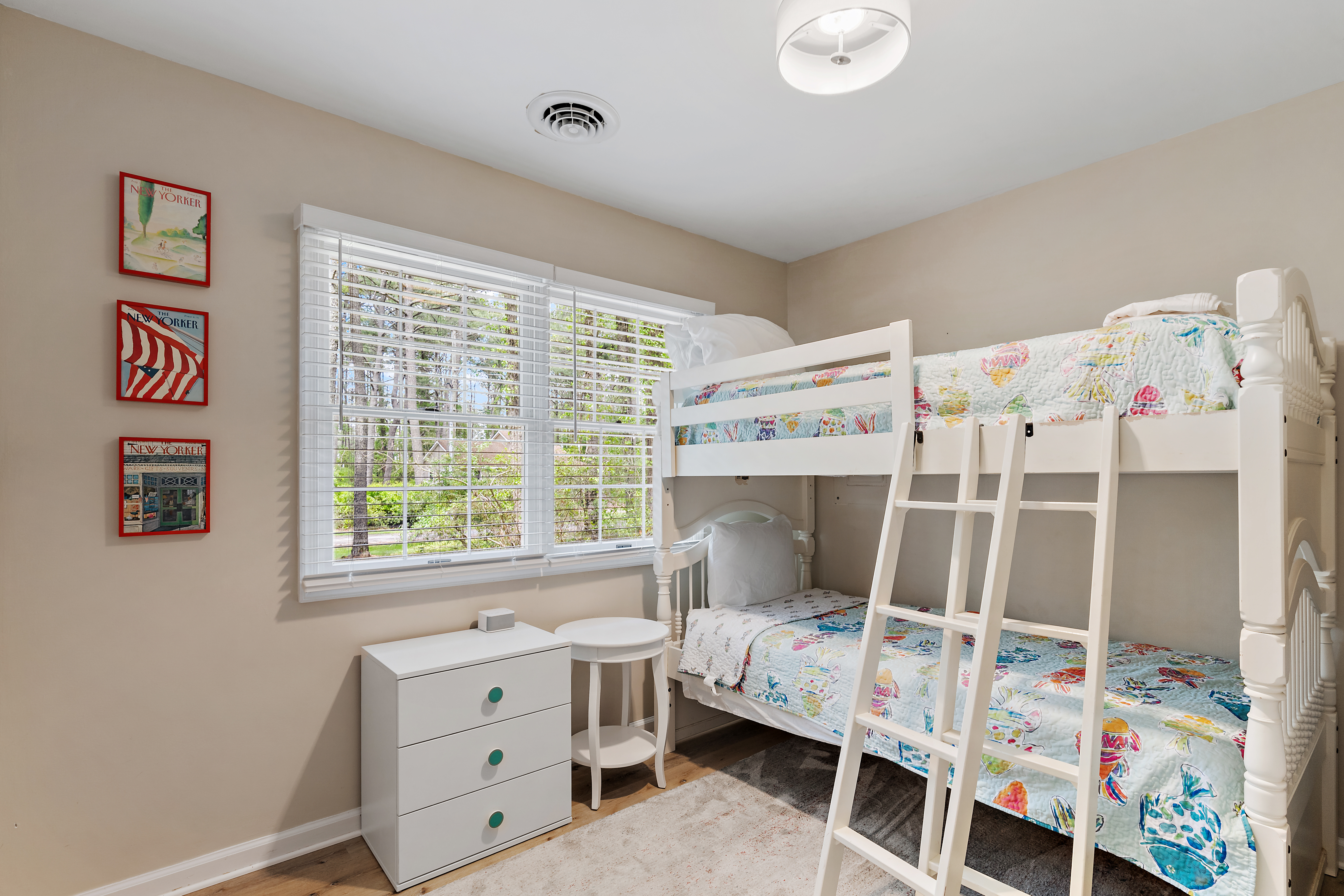 Bedroom 3 is great for the kiddos with 2 Twin Bunkbeds.