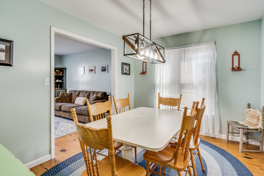 Huge Dining Room is perfect for Family Gatherings.