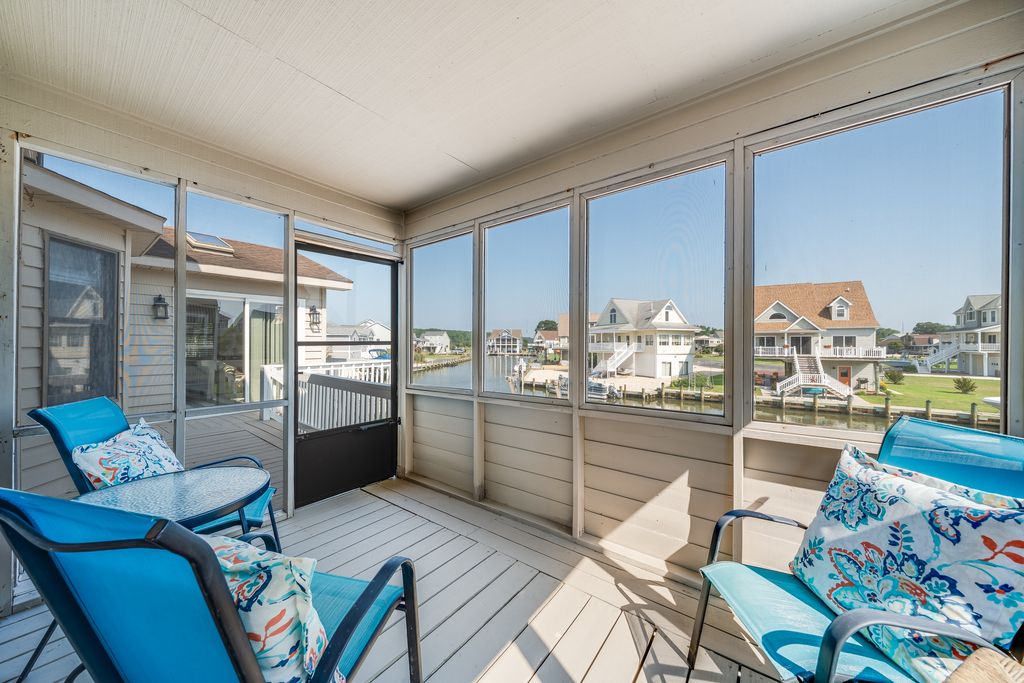 There are even Dolphin sightings in the Canal during the warmer months!