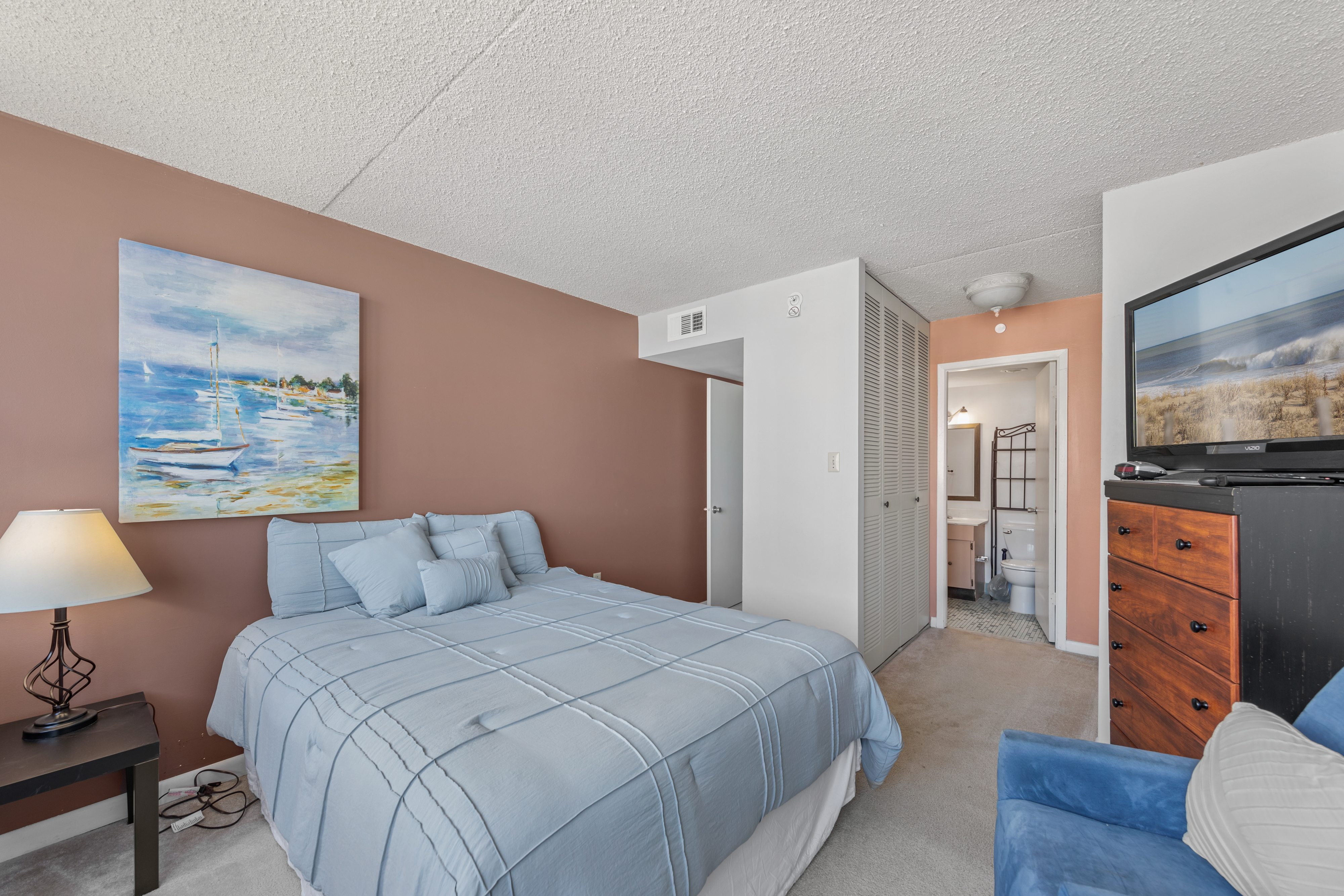 Serene colors of sand and the sea