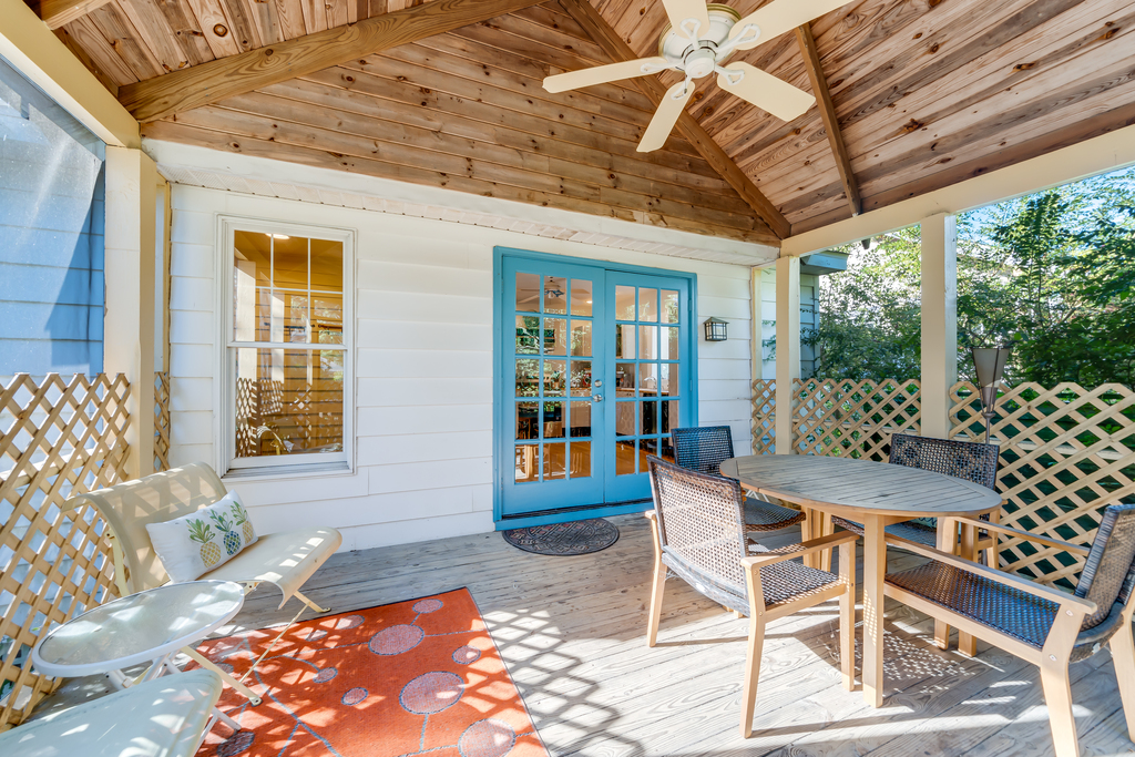 Gorgeous Octagonal Screened Porch simply oozes Coastal Charm.