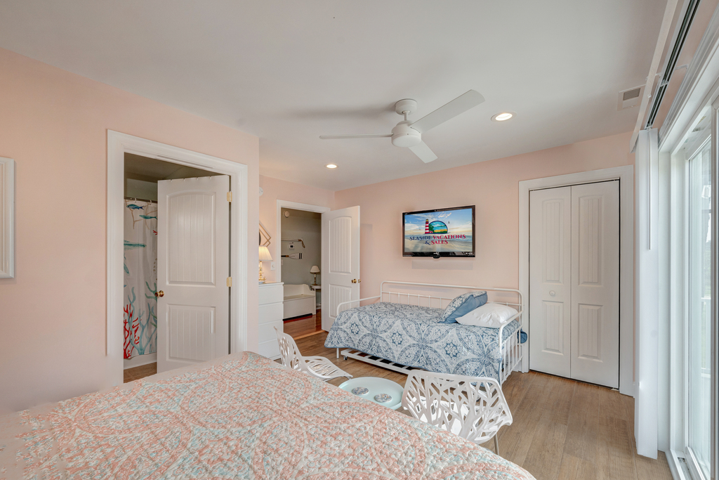 Bedroom 1 has a comfy King Bed and Twin Day Bed