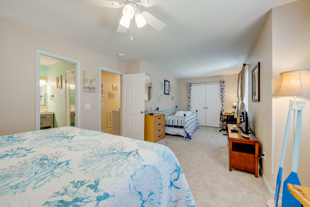 This could be perfect for those who want to keep a child close by.