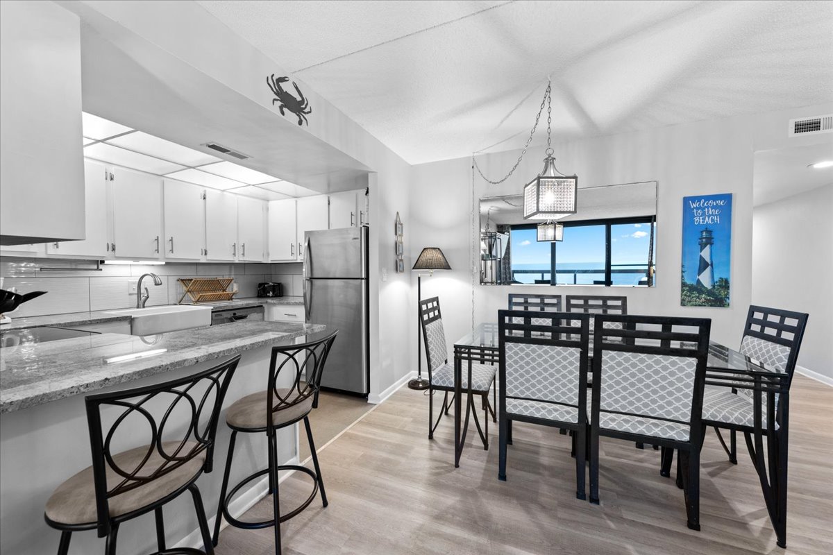 Plenty of space to enjoy a Family Game Night.