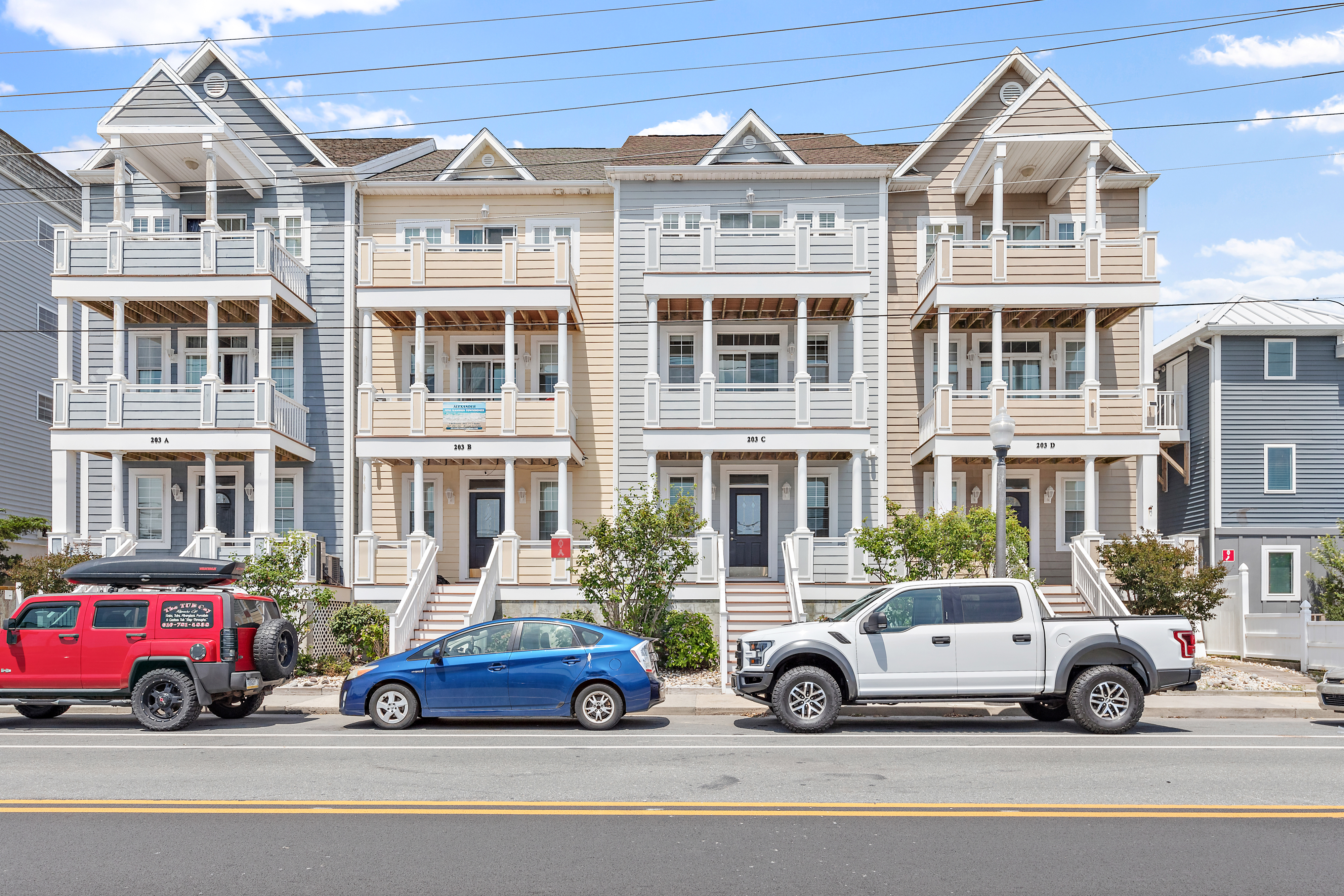 This fabulous 3 Bedroom/3.5 Bath Luxury Townhome located in downtown Ocean City!